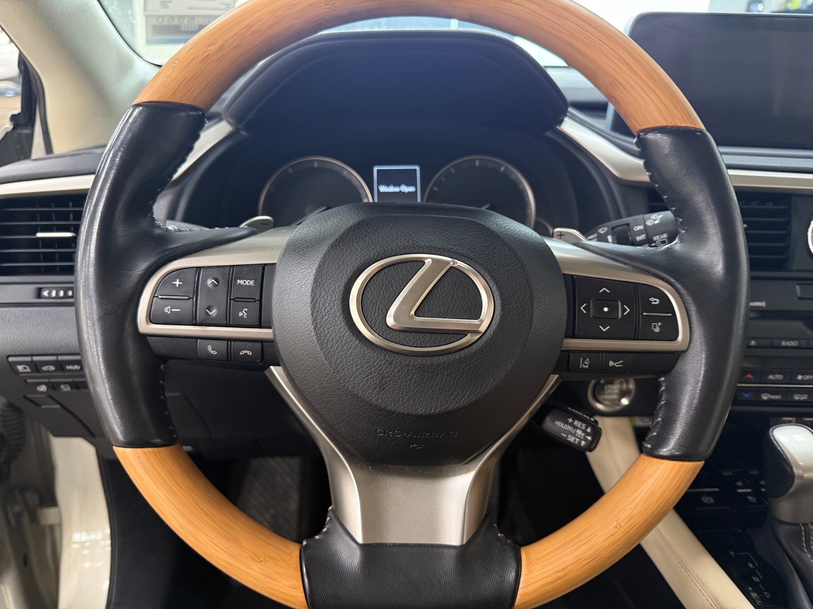 Thumbnail: 2021 Lexus RX - 4
