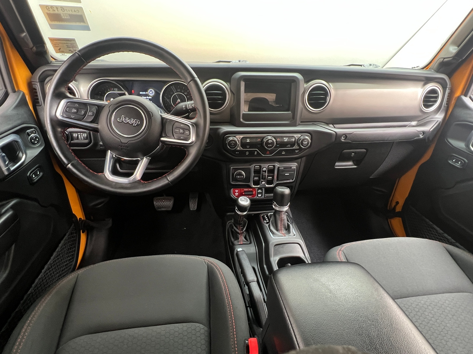 Thumbnail: 2021 Jeep Gladiator - 3