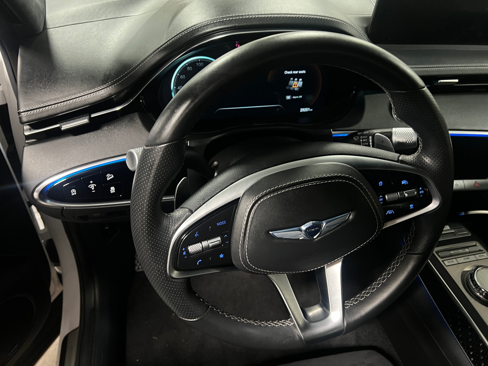 Thumbnail: 2022 Genesis GV70 - 4