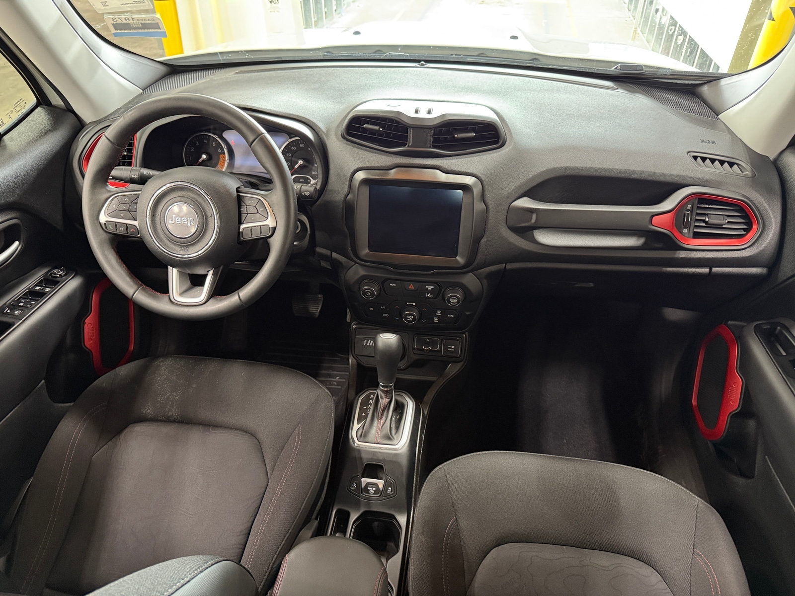 Thumbnail: 2023 Jeep Renegade - 3