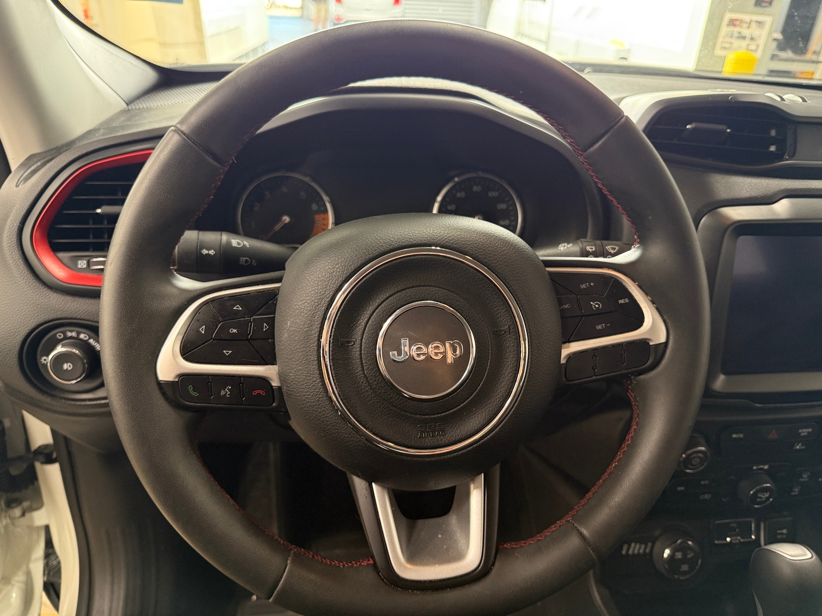 Thumbnail: 2023 Jeep Renegade - 5