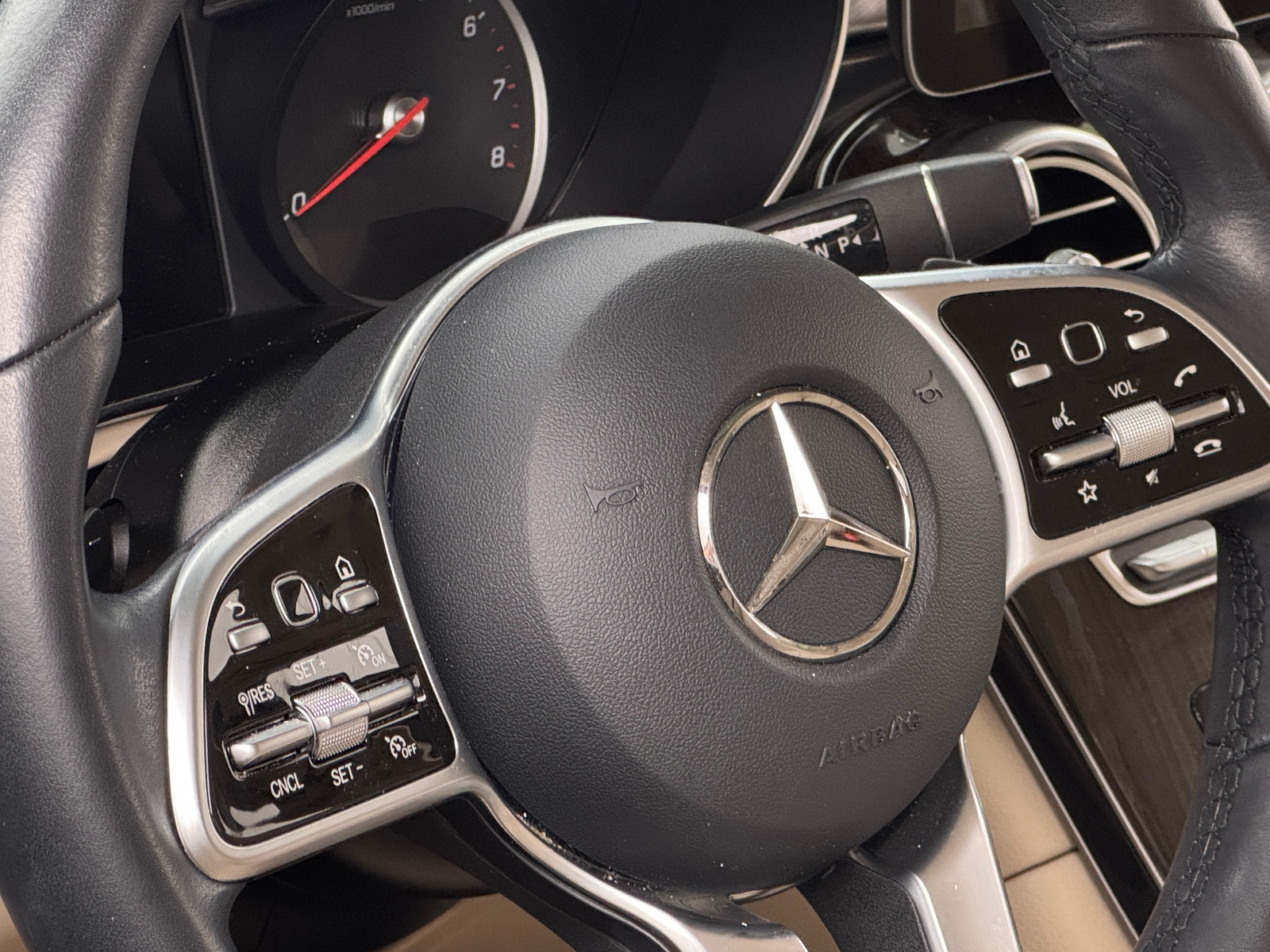 Thumbnail: 2020 Mercedes-Benz GLC - 4