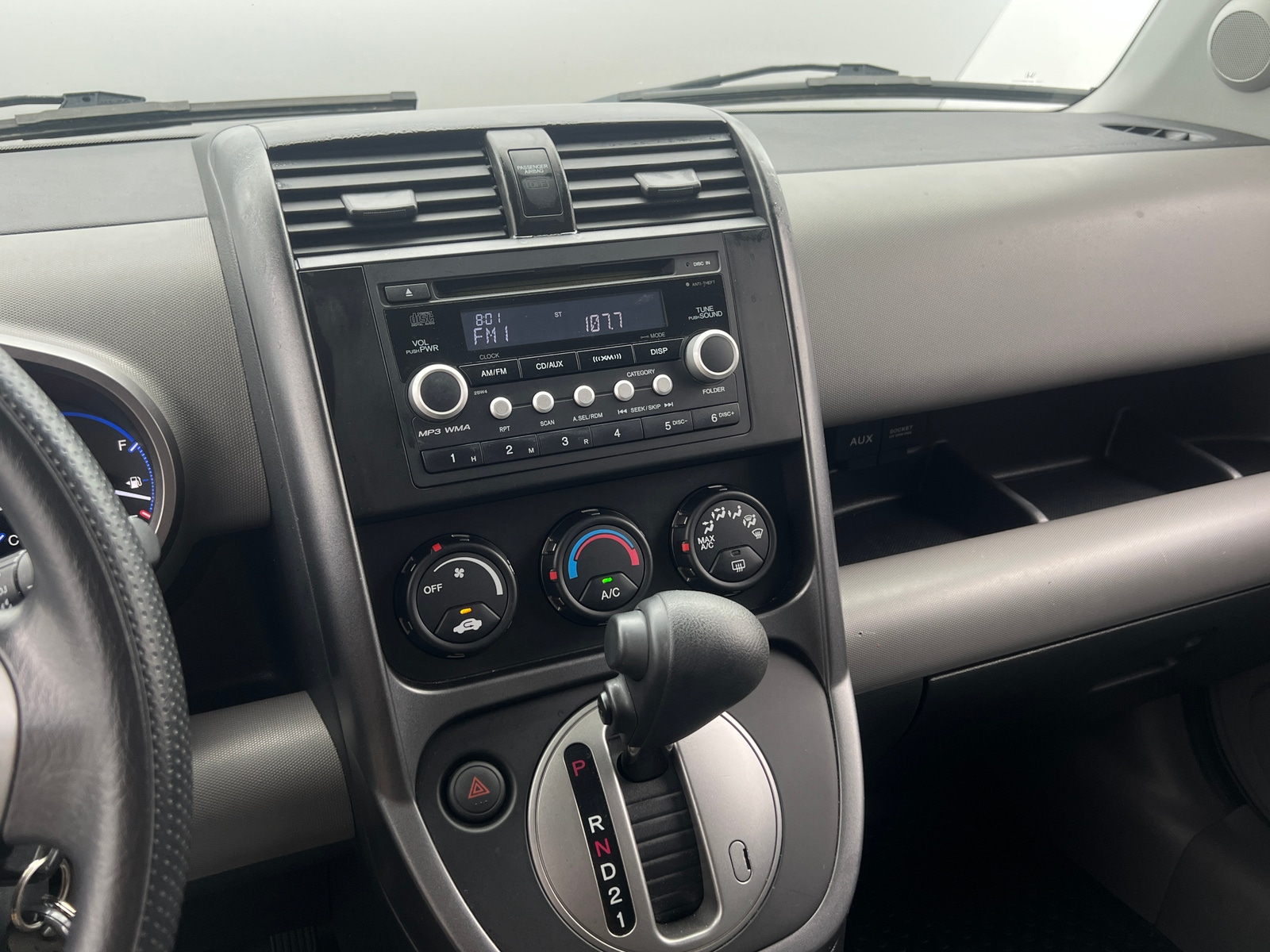 Thumbnail: 2010 Honda Element - 4