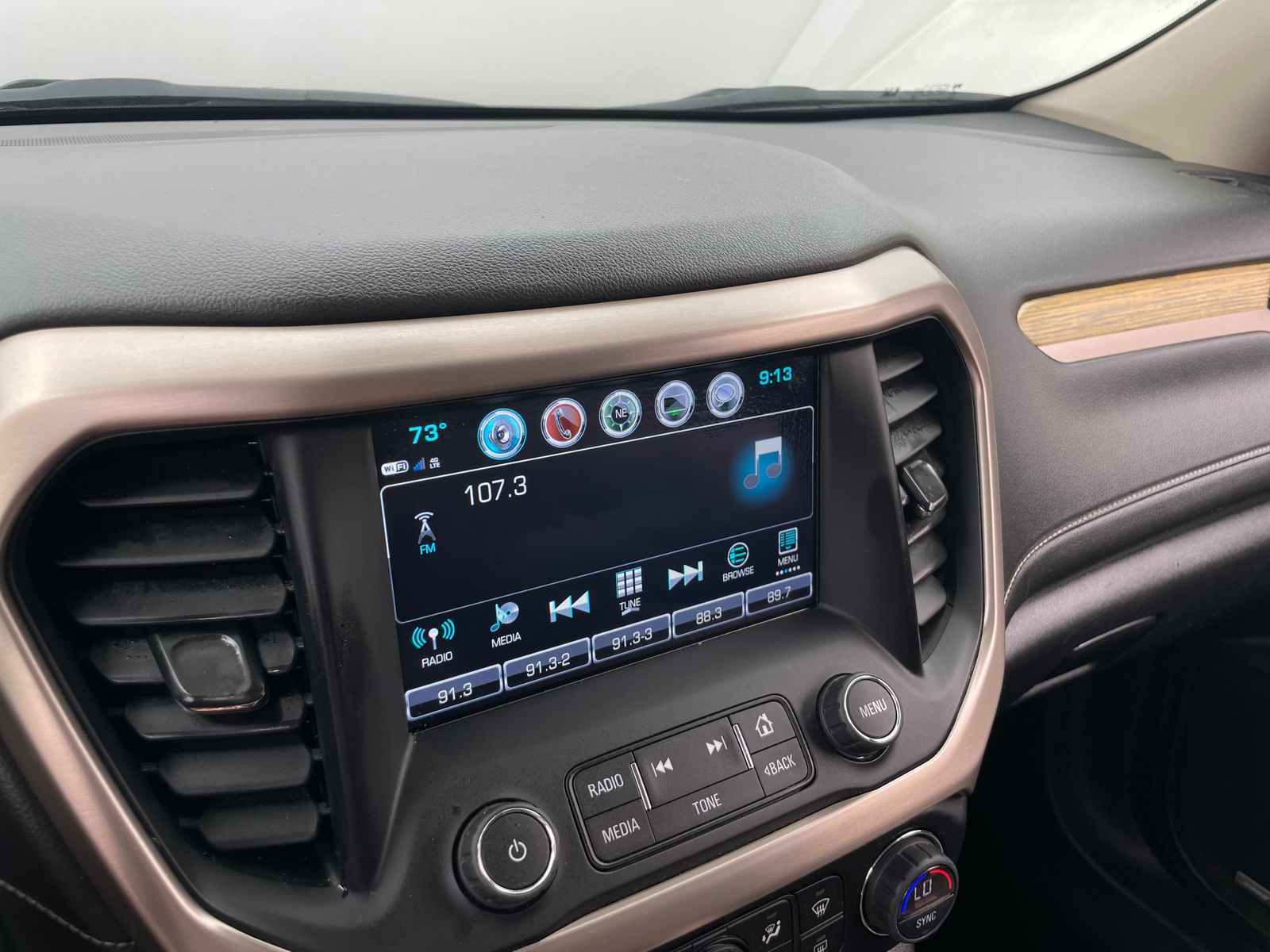 Thumbnail: 2019 GMC Acadia - 3