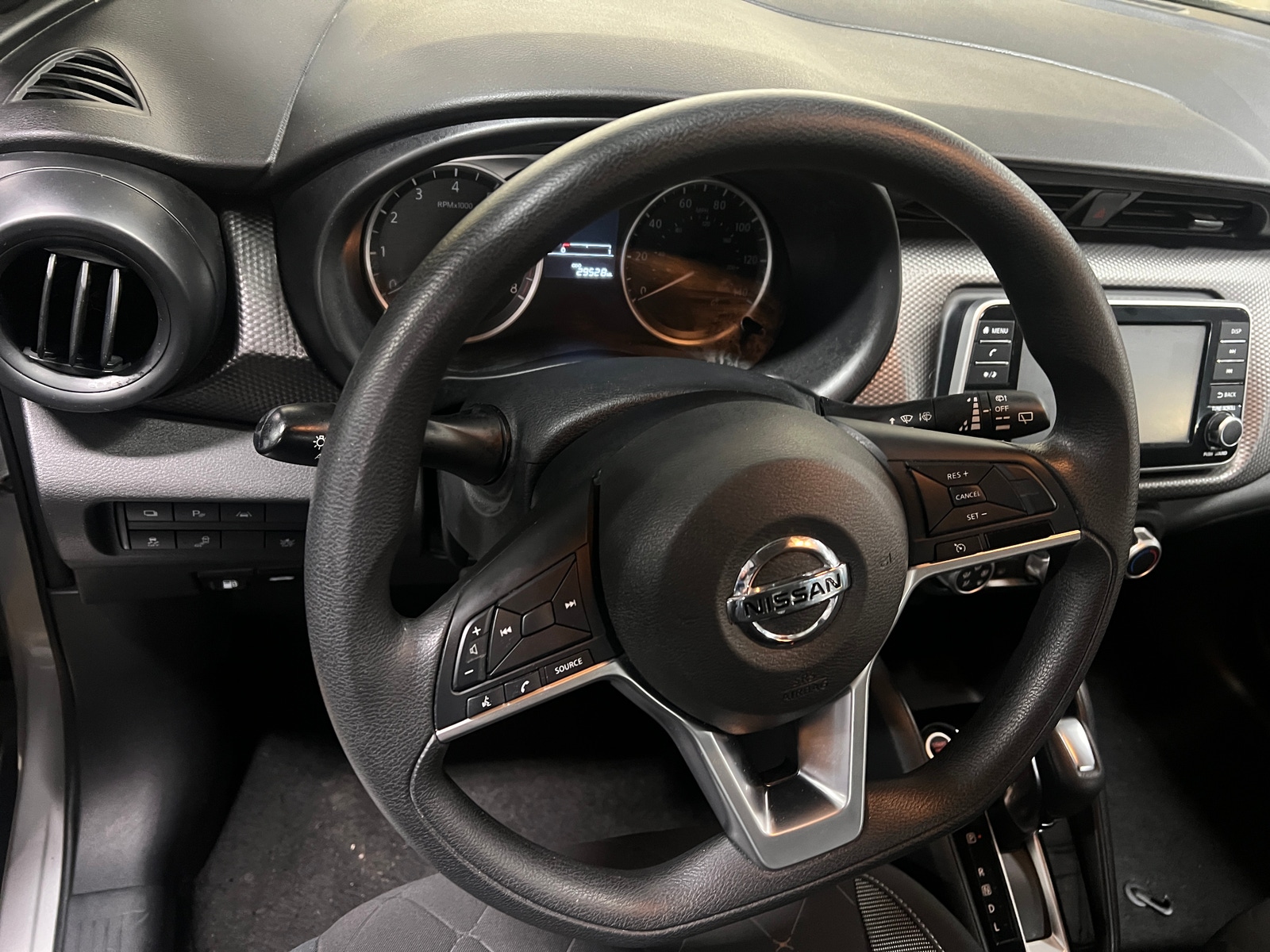 Thumbnail: 2020 Nissan Kicks - 5