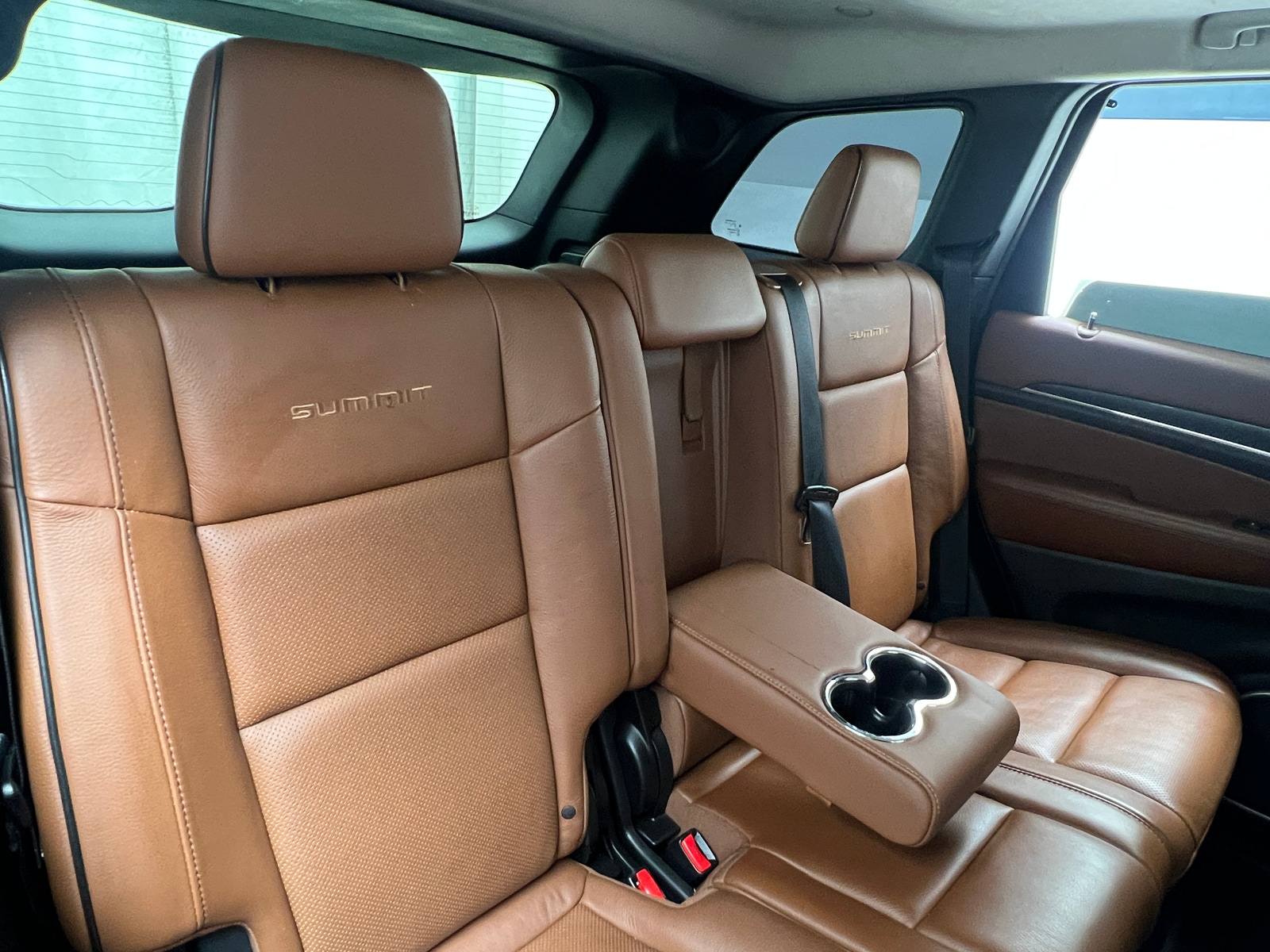 Thumbnail: 2015 Jeep Grand Cherokee - 5