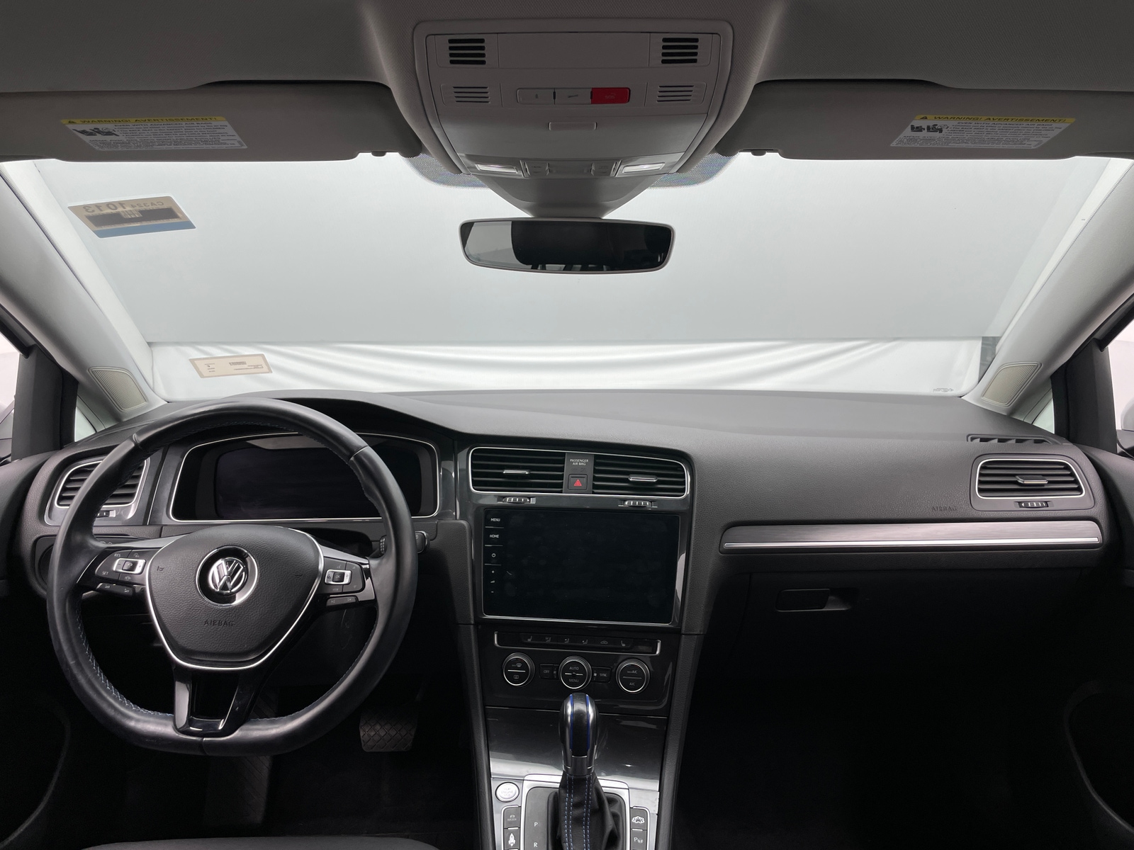 Thumbnail: 2019 Volkswagen e-Golf - 2