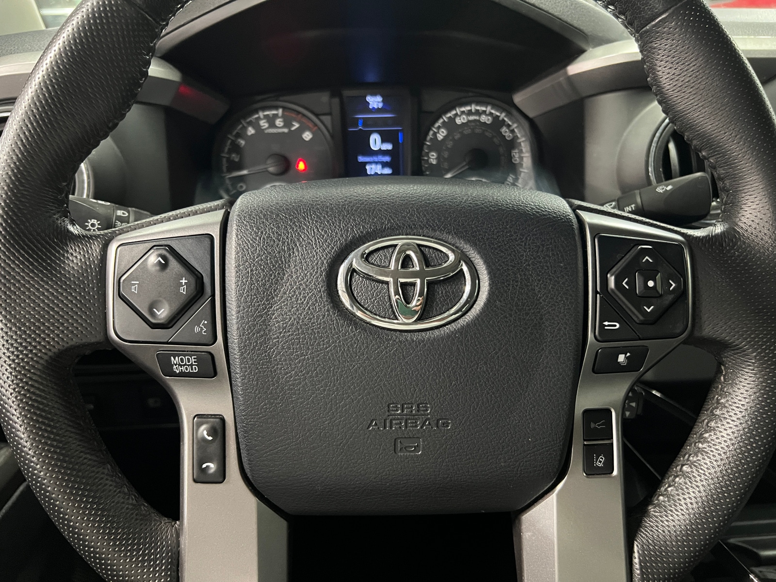 Thumbnail: 2019 Toyota Tacoma - 5