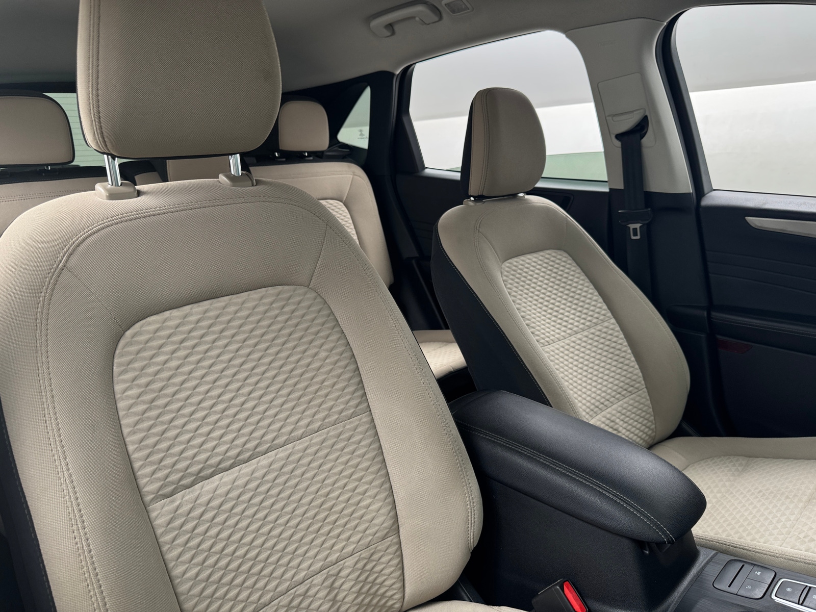Thumbnail: 2021 Ford Escape - 2