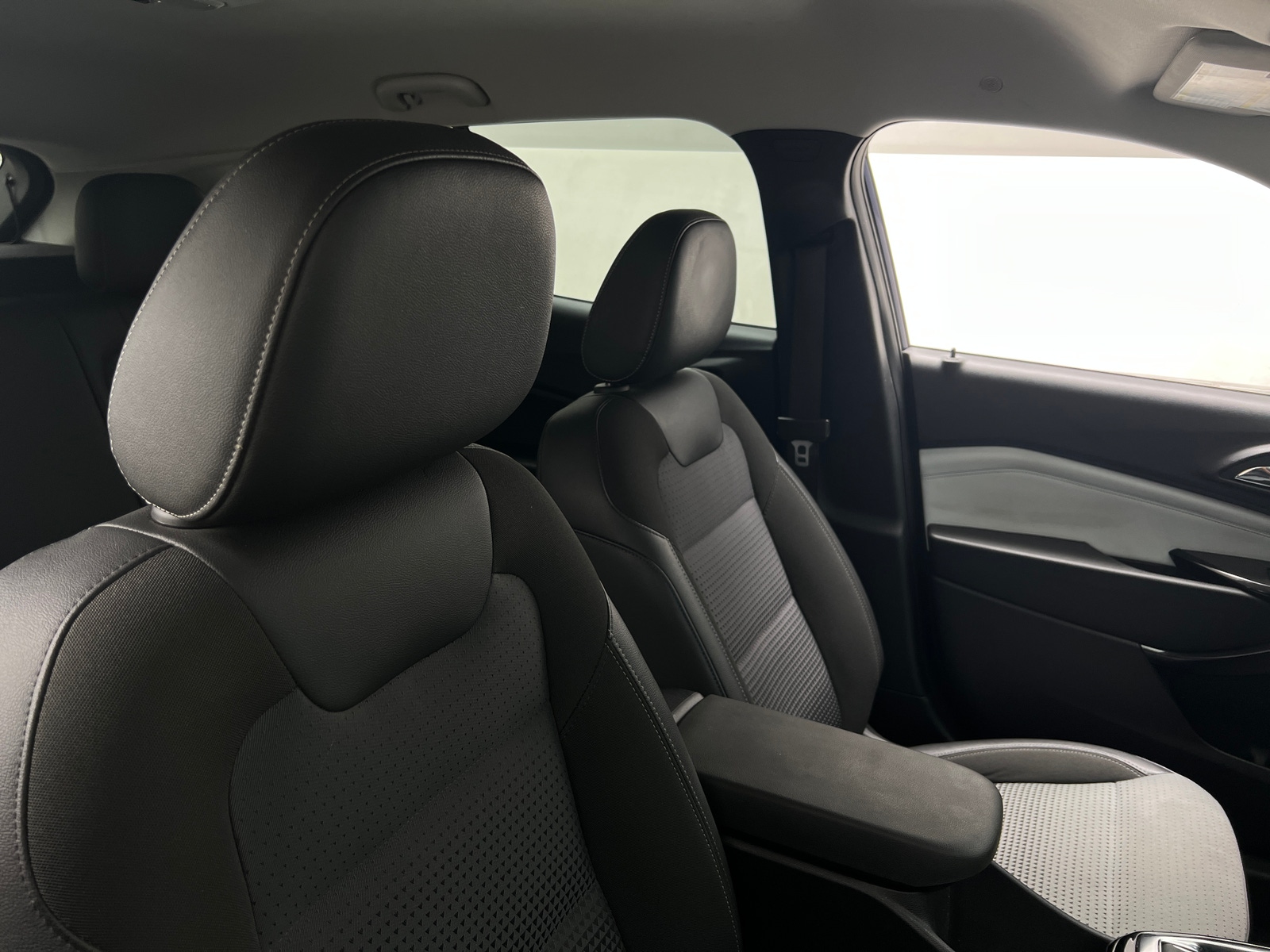 Thumbnail: 2024 Chevrolet Trax - 2