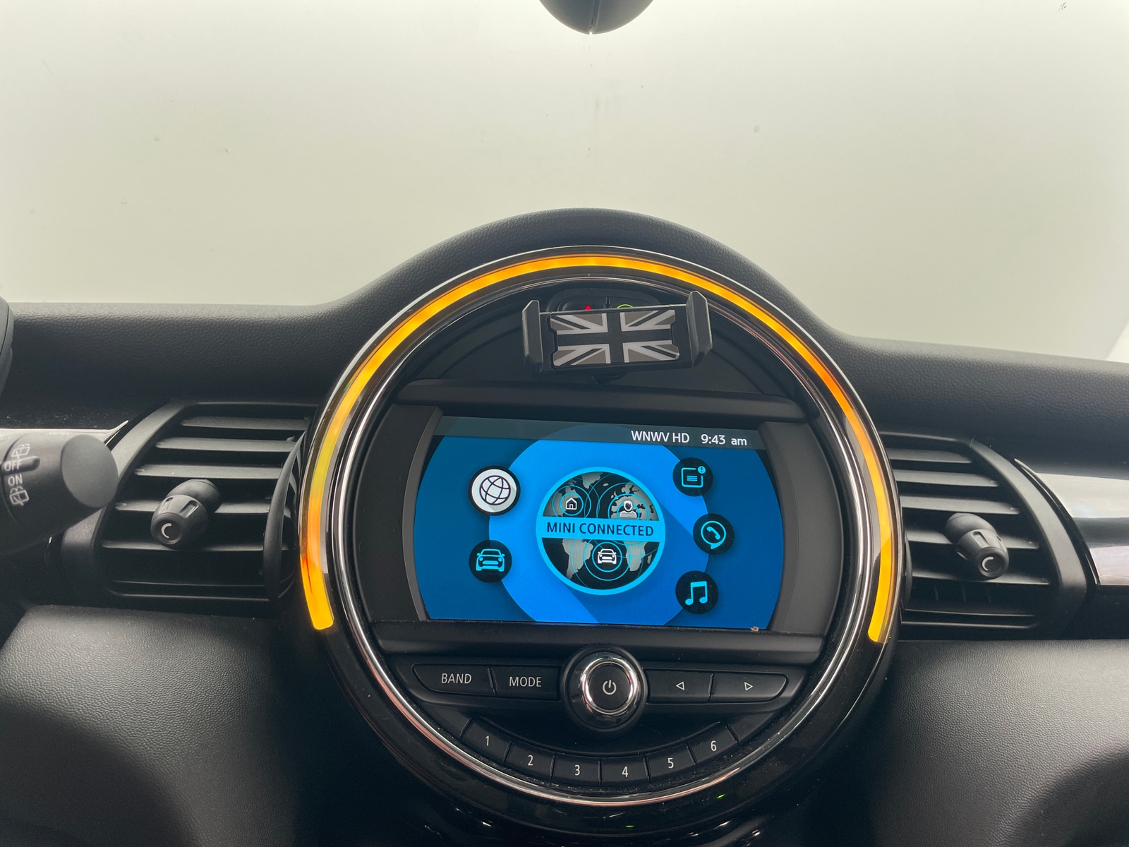 Thumbnail: 2019 MINI Cooper Hardtop - 2