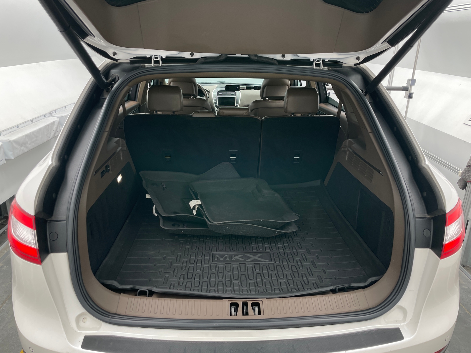 Thumbnail: 2018 Lincoln MKX - 6