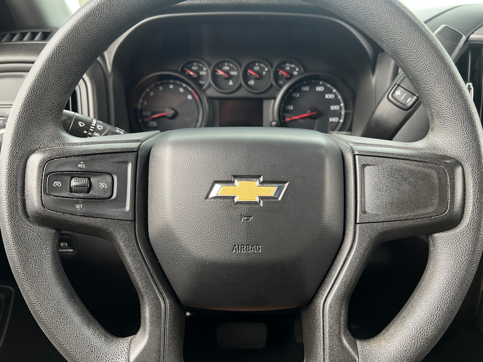 Thumbnail: 2020 Chevrolet Silverado 1500 - 5