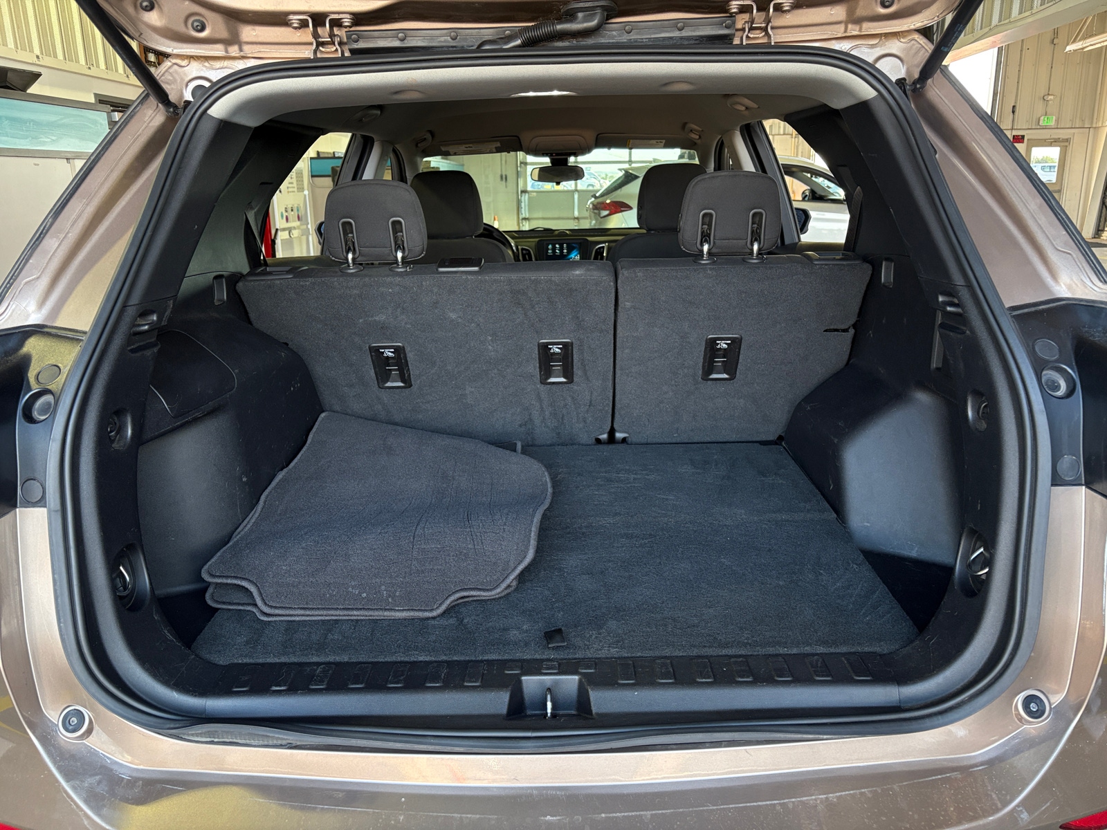 Thumbnail: 2018 Chevrolet Equinox - 7