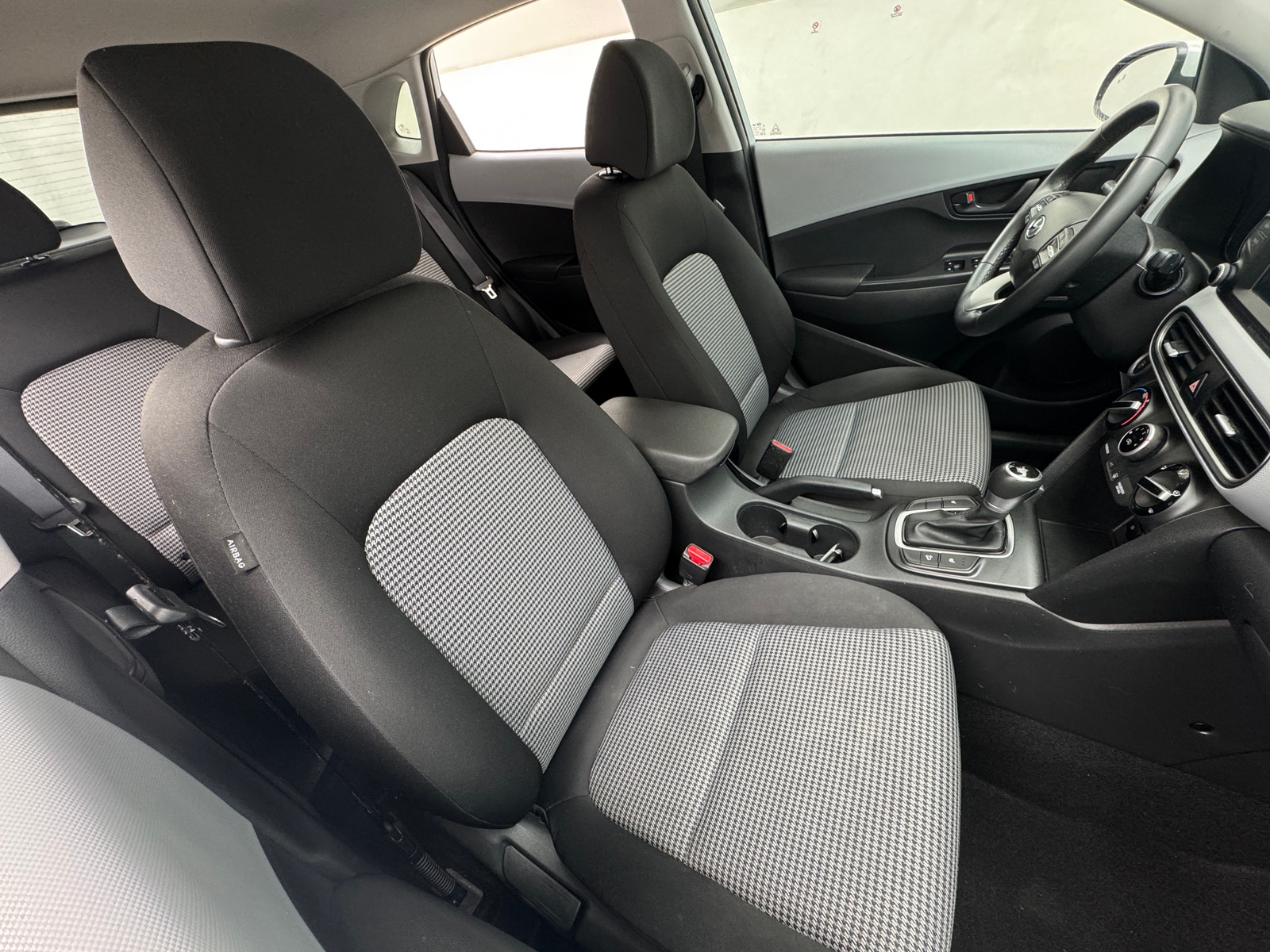 Thumbnail: 2020 Hyundai Kona - 2