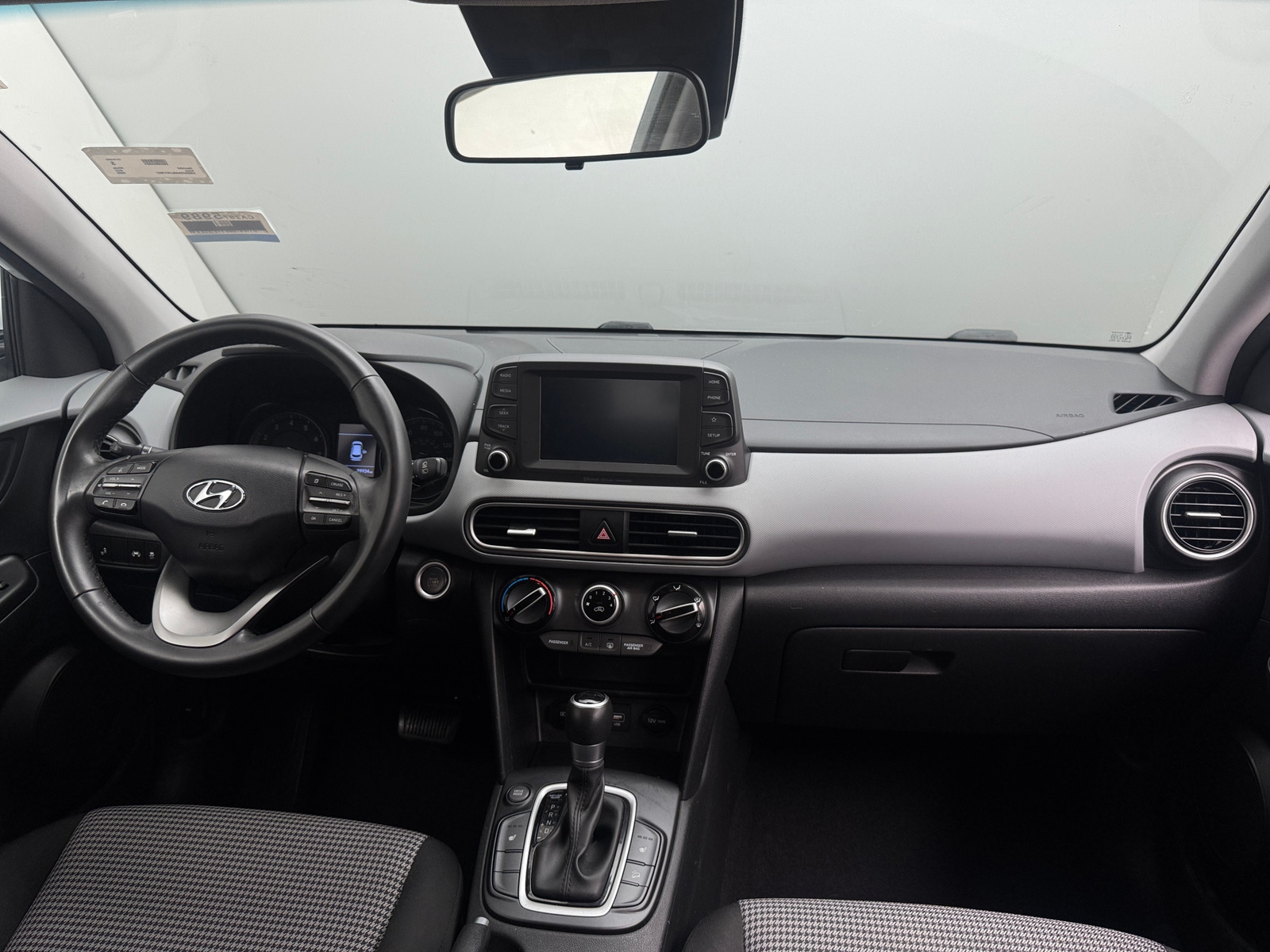 Thumbnail: 2020 Hyundai Kona - 3