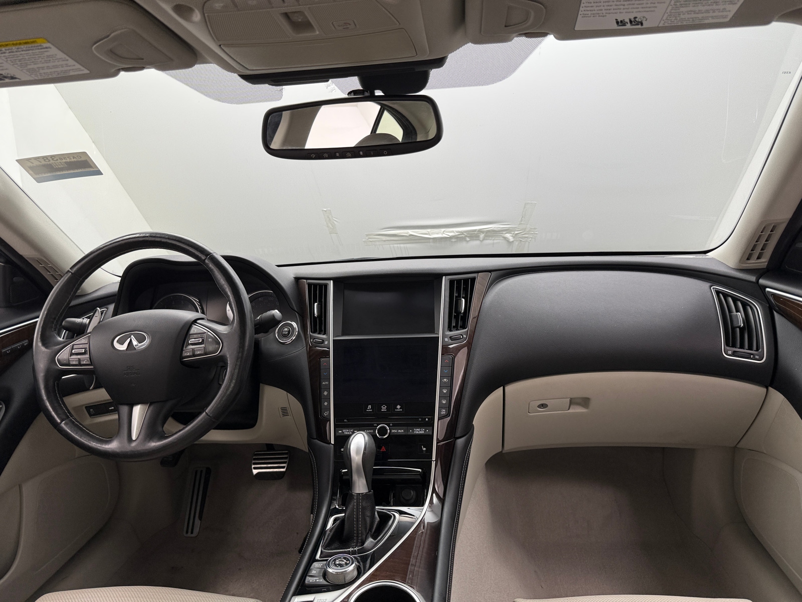 Thumbnail: 2015 INFINITI Q50 - 2