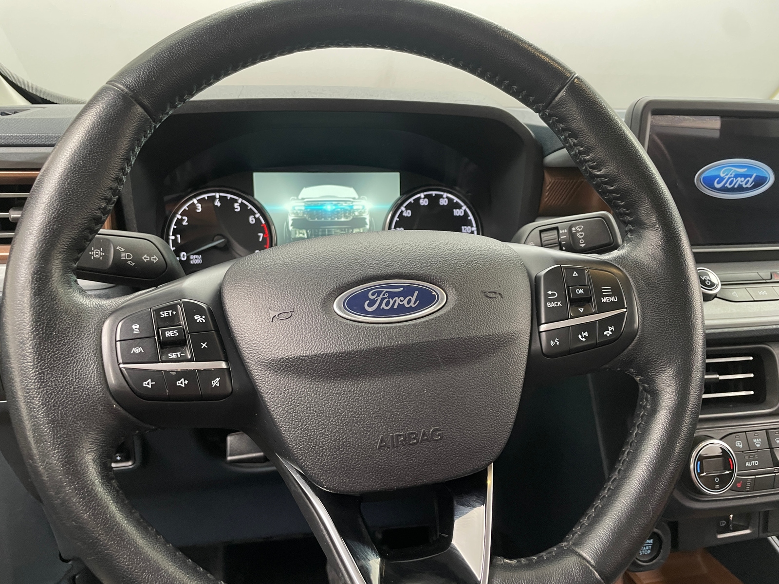 Thumbnail: 2022 Ford Maverick - 4