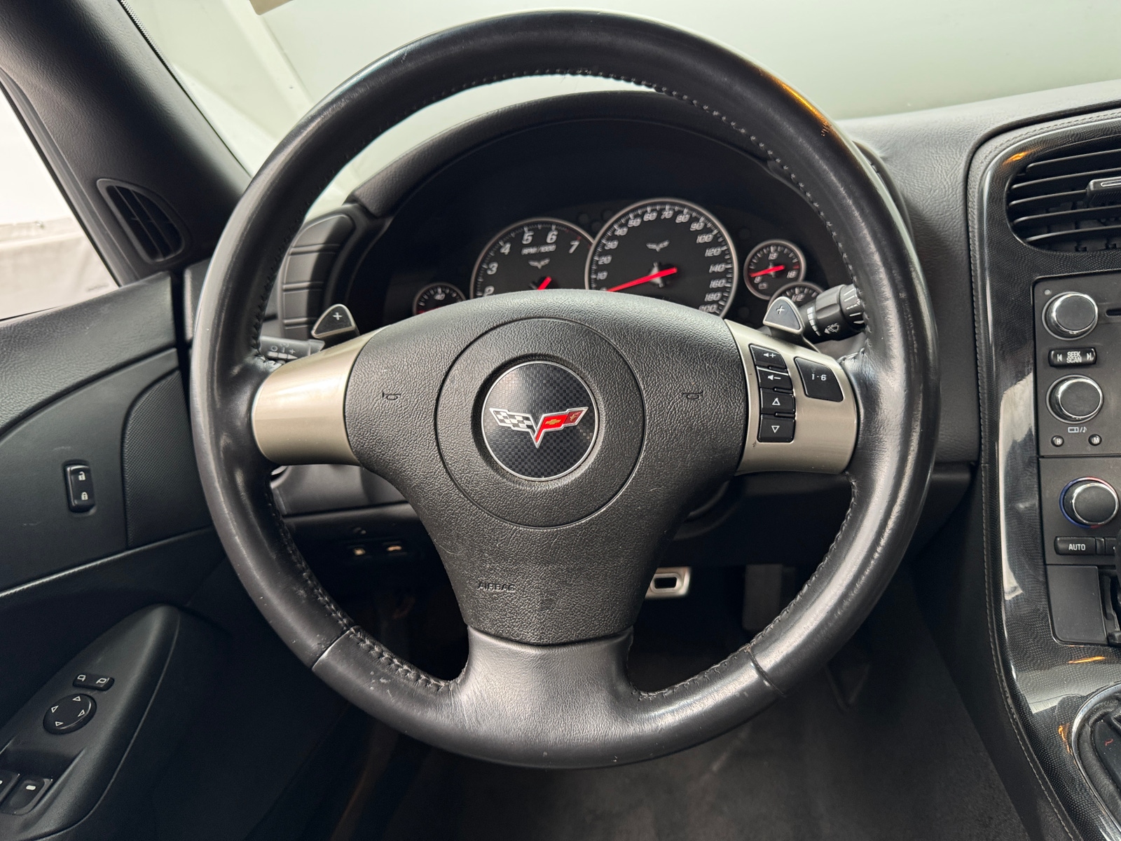 Thumbnail: 2011 Chevrolet Corvette - 3