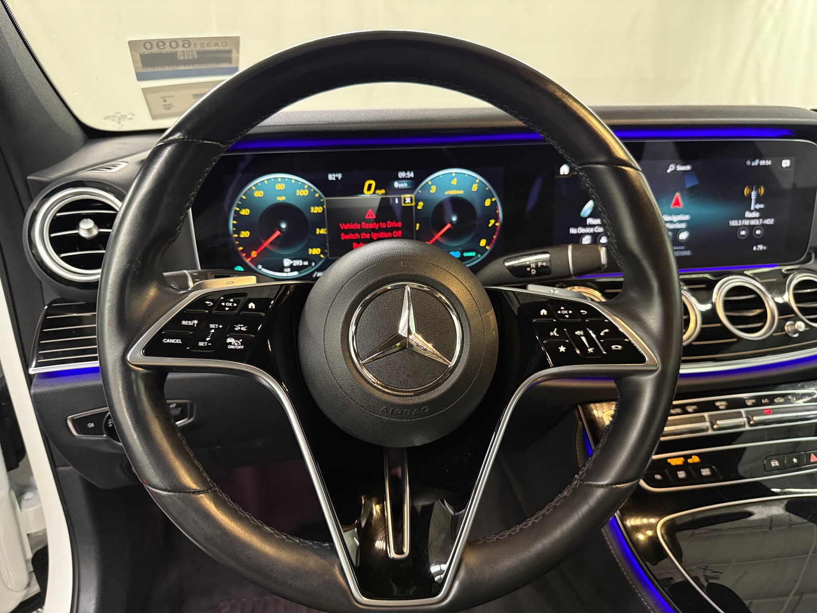 Thumbnail: 2021 Mercedes-Benz E-Class - 4