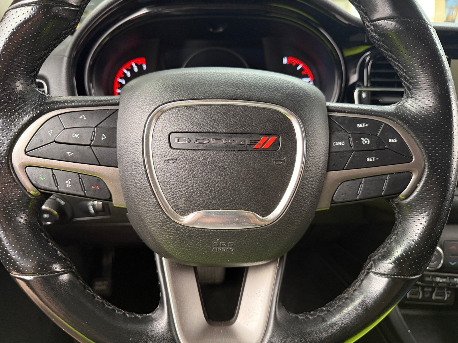 Thumbnail: 2022 Dodge Durango - 5