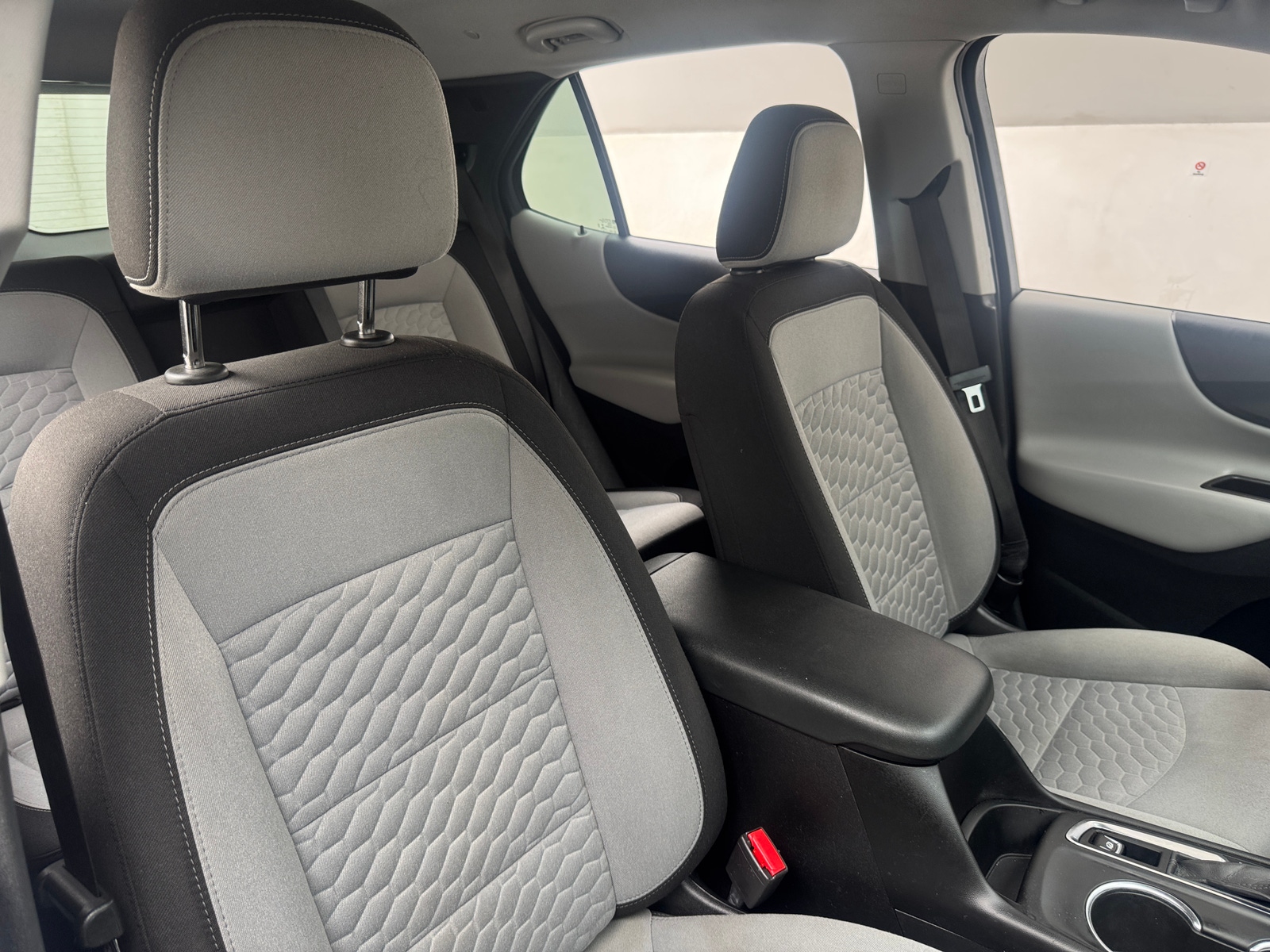 Thumbnail: 2021 Chevrolet Equinox - 2