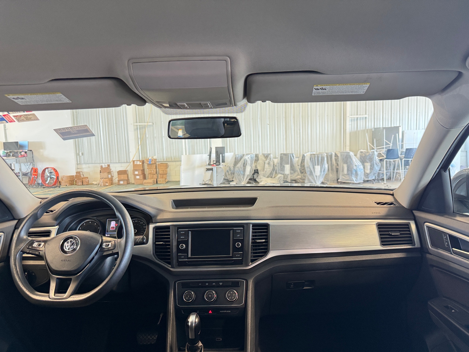 Thumbnail: 2018 Volkswagen Atlas - 3