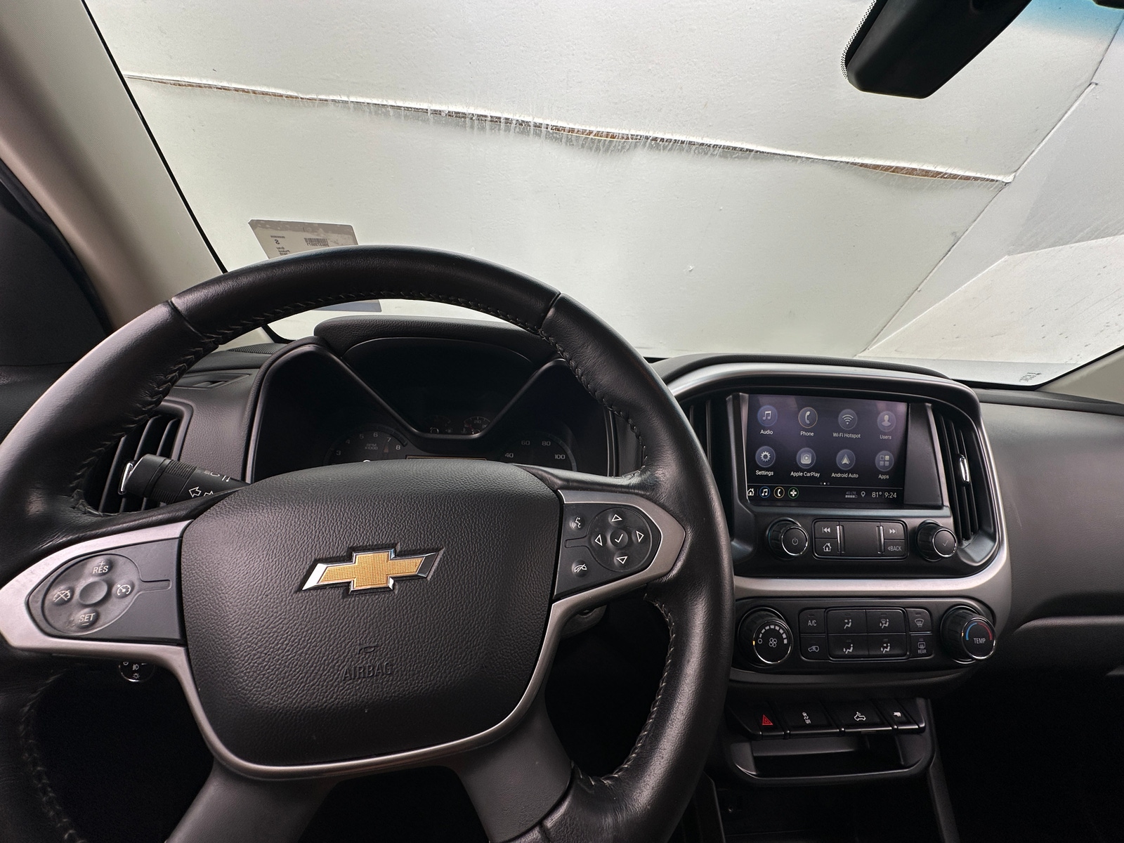 Thumbnail: 2019 Chevrolet Colorado - 3