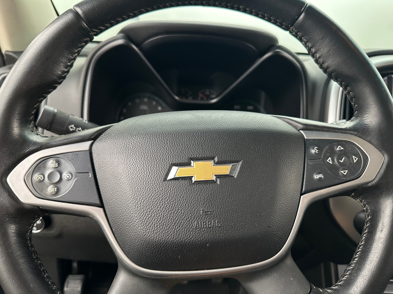 Thumbnail: 2019 Chevrolet Colorado - 5