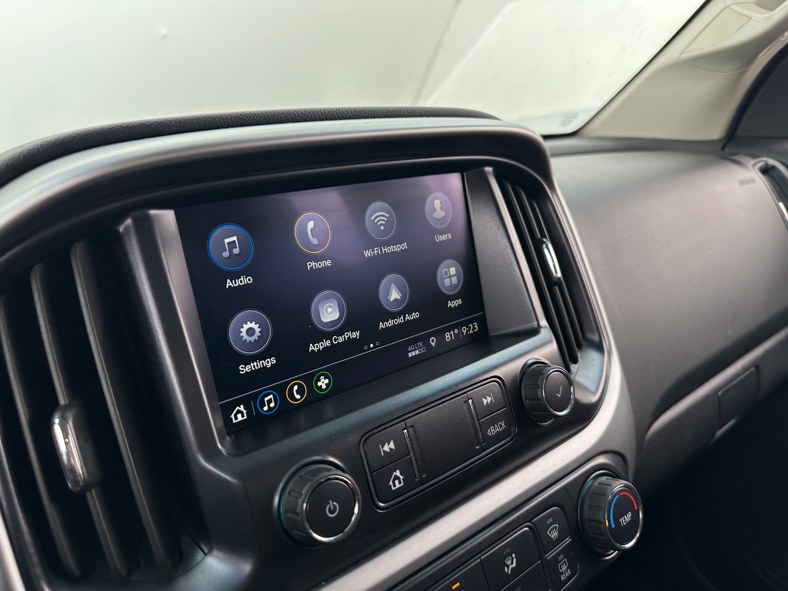 Thumbnail: 2019 Chevrolet Colorado - 4