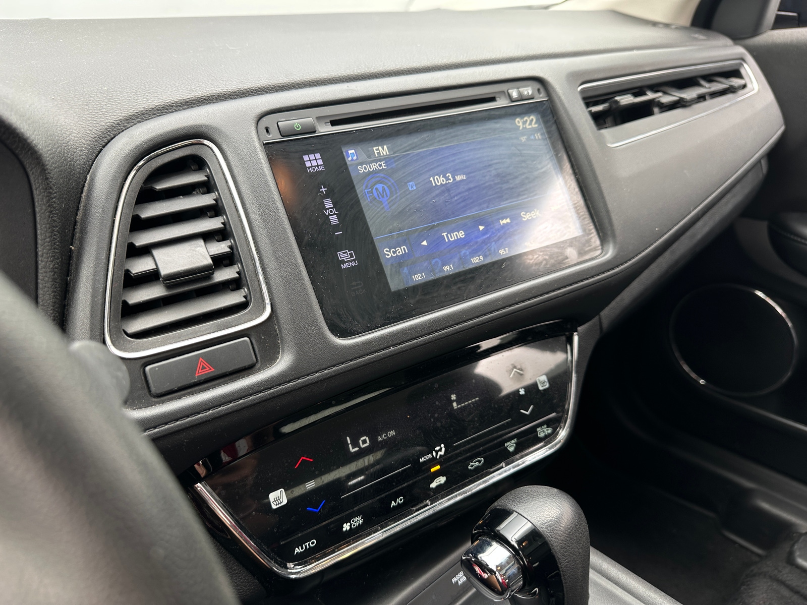 Thumbnail: 2016 Honda HR-V - 4
