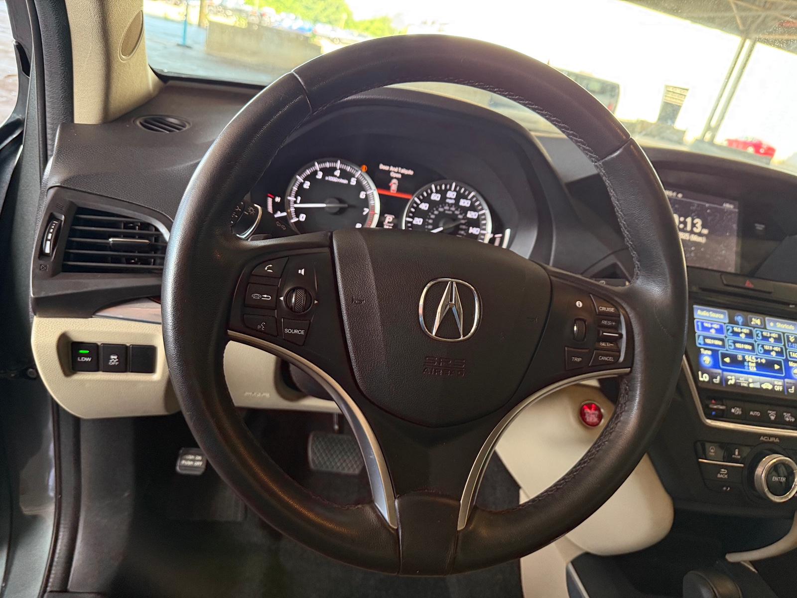 Thumbnail: 2015 Acura MDX - 4