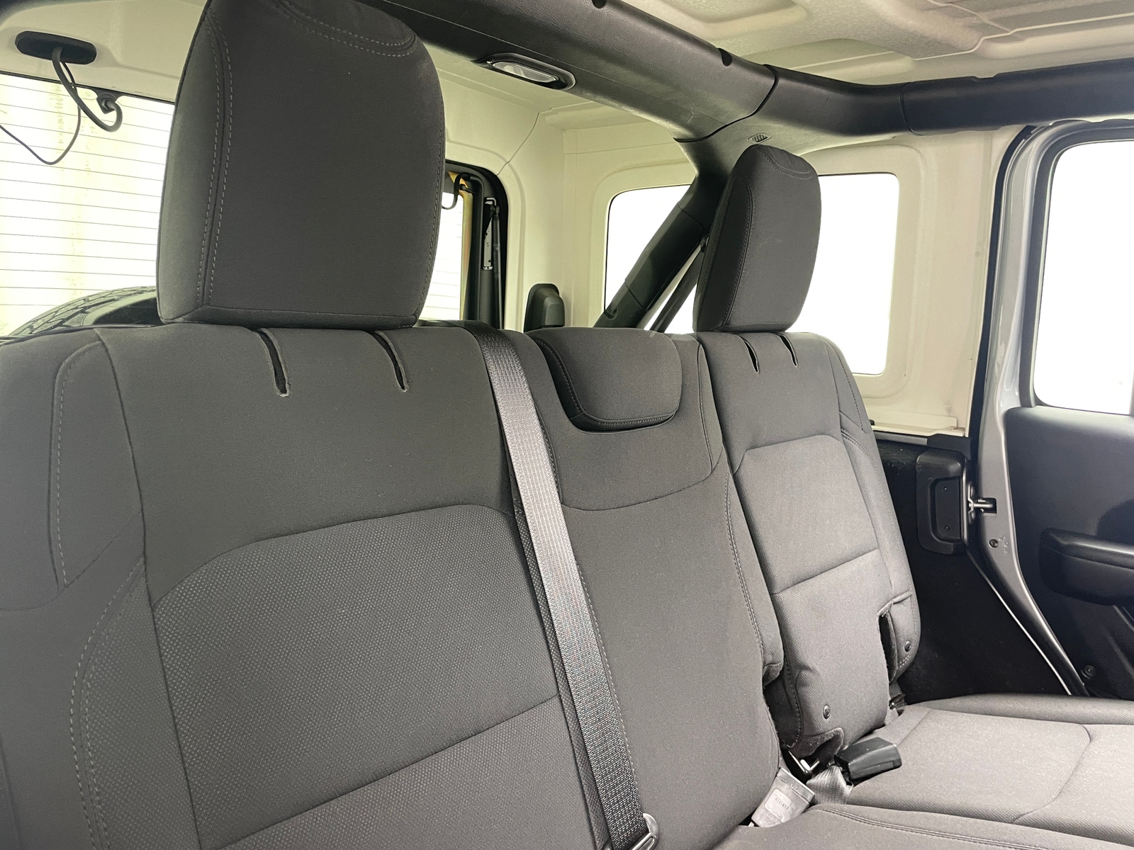Thumbnail: 2018 Jeep Wrangler - 6