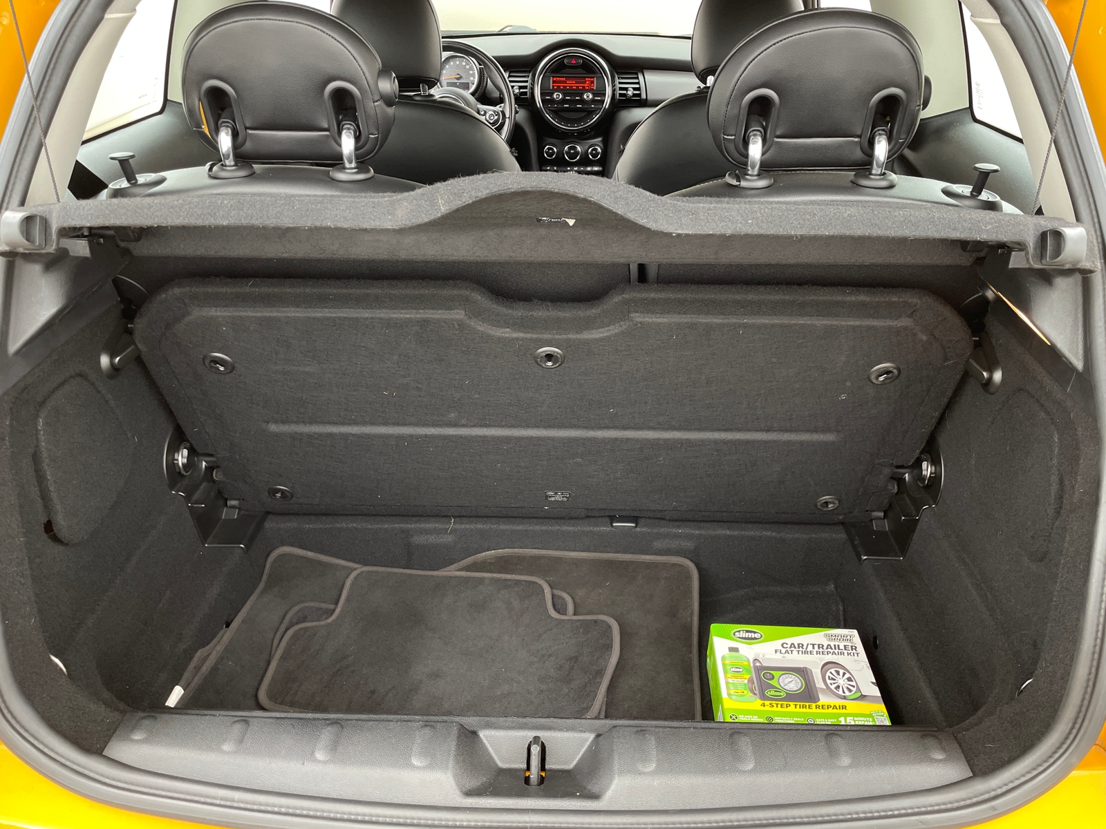 Thumbnail: 2015 MINI Cooper Hardtop - 6