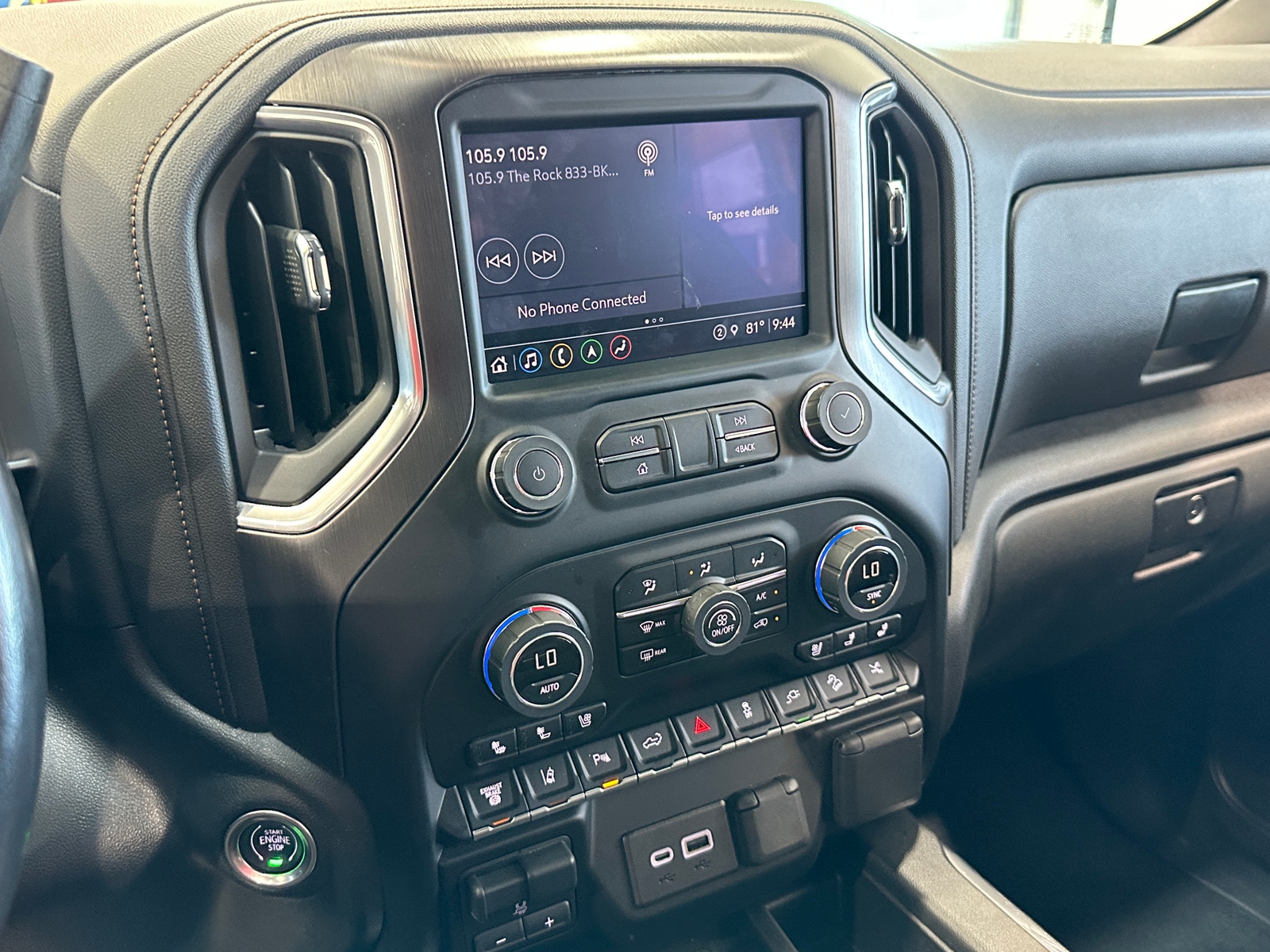 Thumbnail: 2022 GMC Sierra 2500 - 3