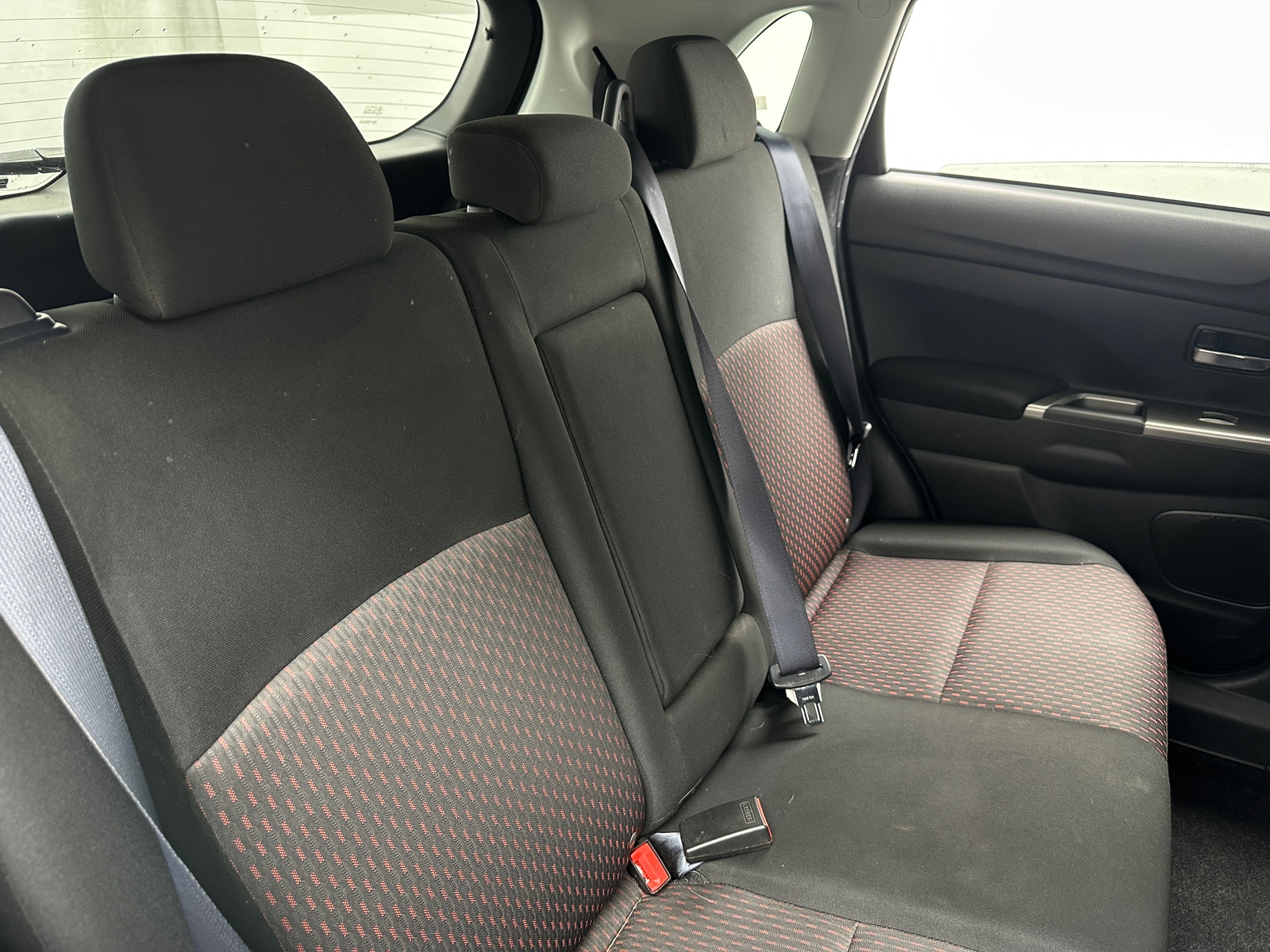 Thumbnail: 2019 Mitsubishi Outlander Sport - 6