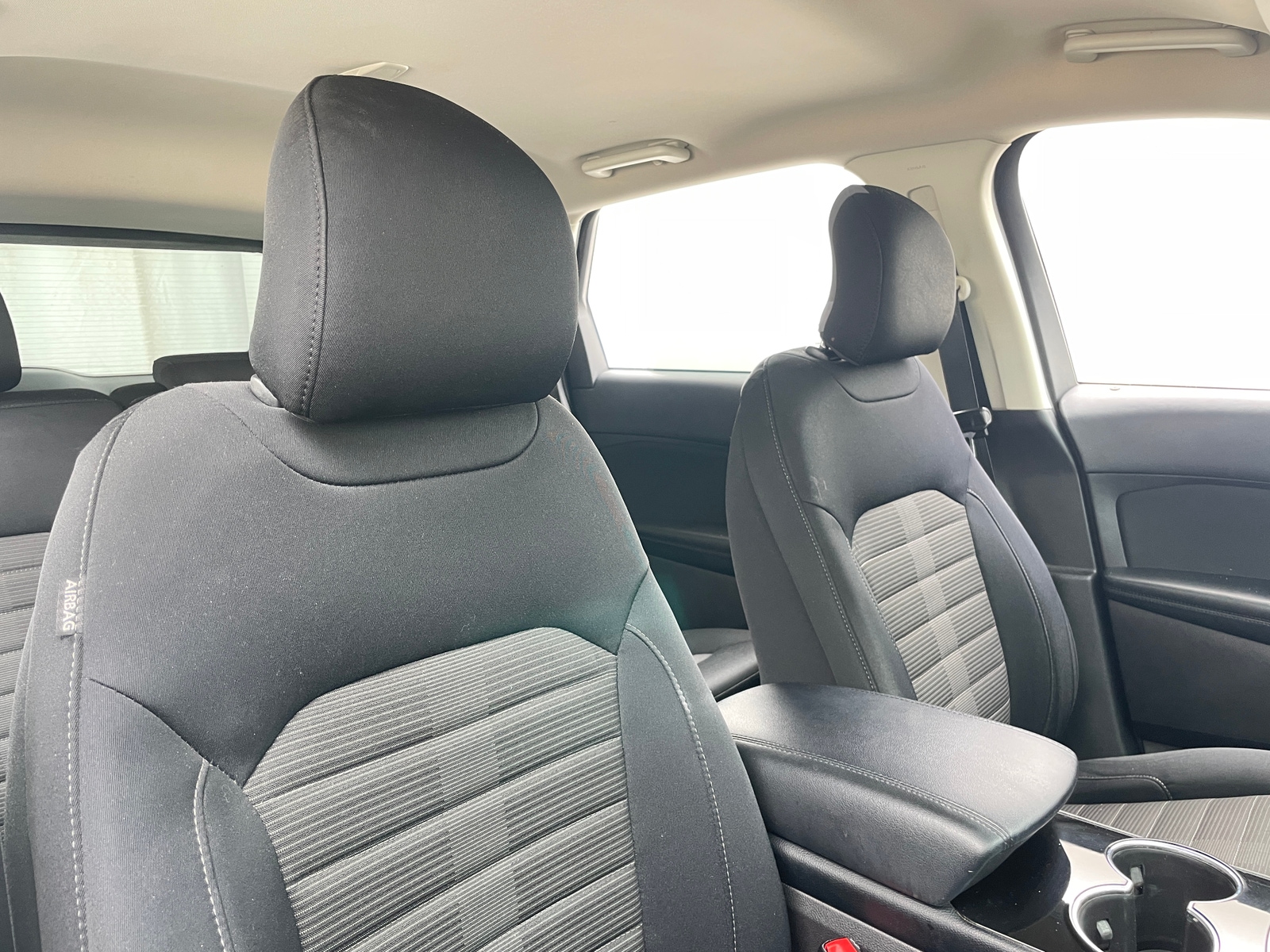 Thumbnail: 2017 Ford Edge - 2