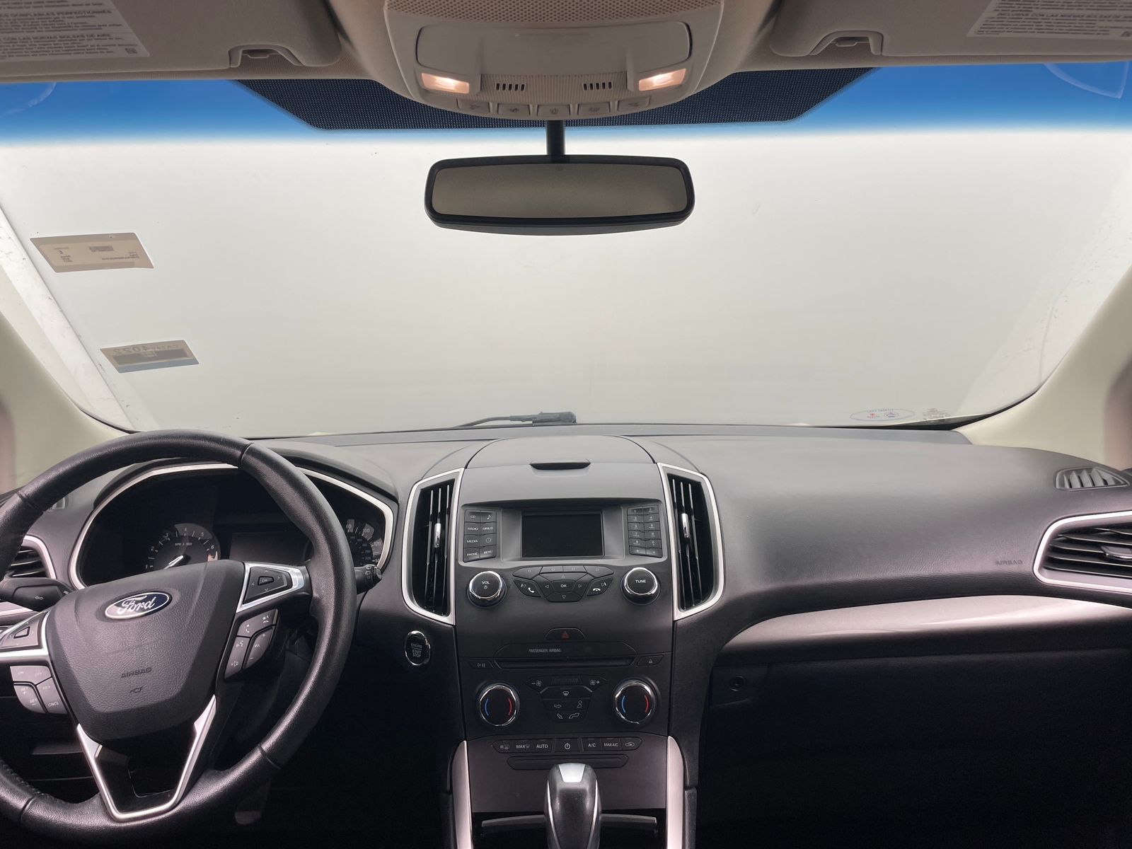 Thumbnail: 2017 Ford Edge - 3