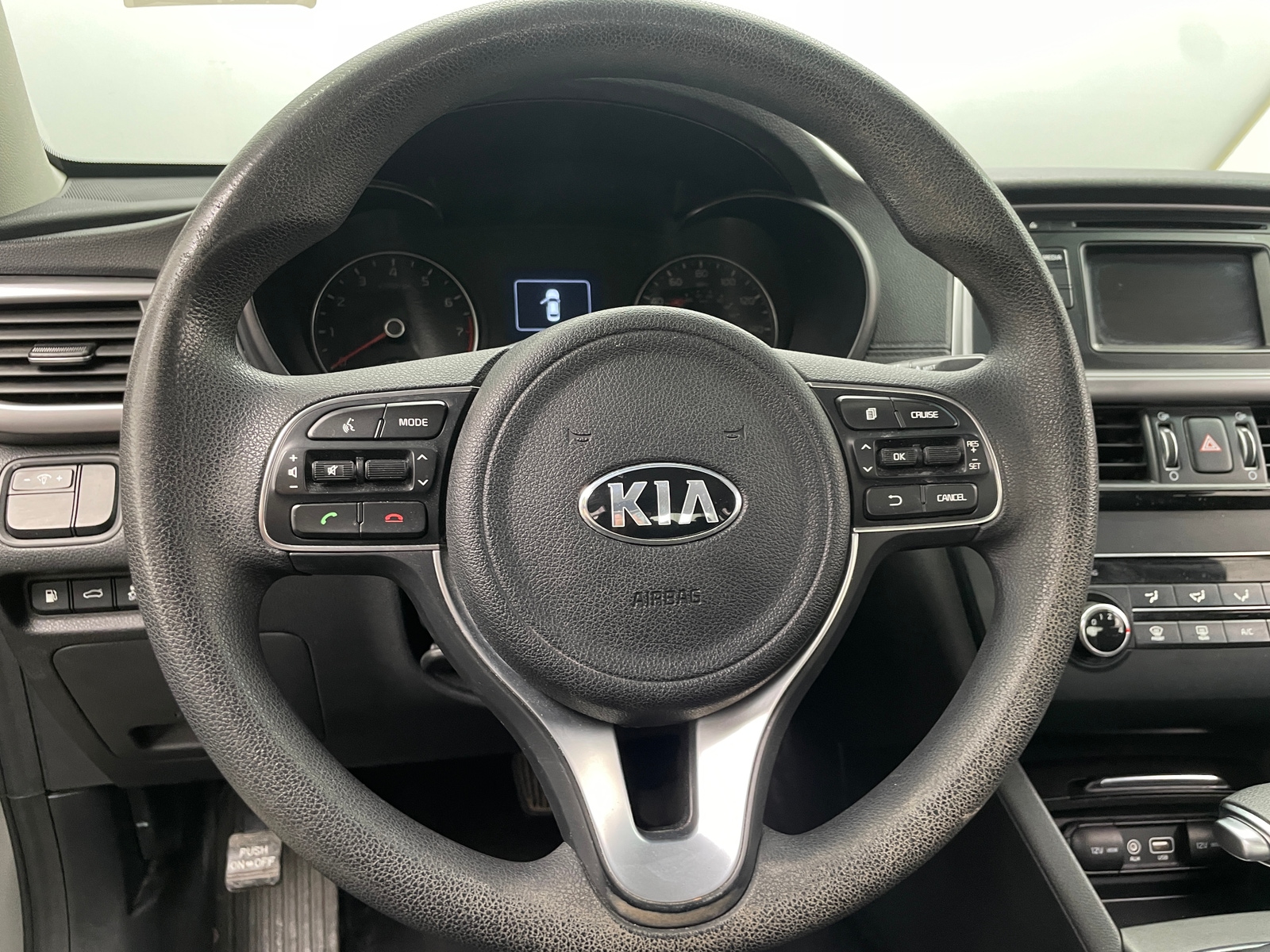 Thumbnail: 2017 Kia Optima - 5