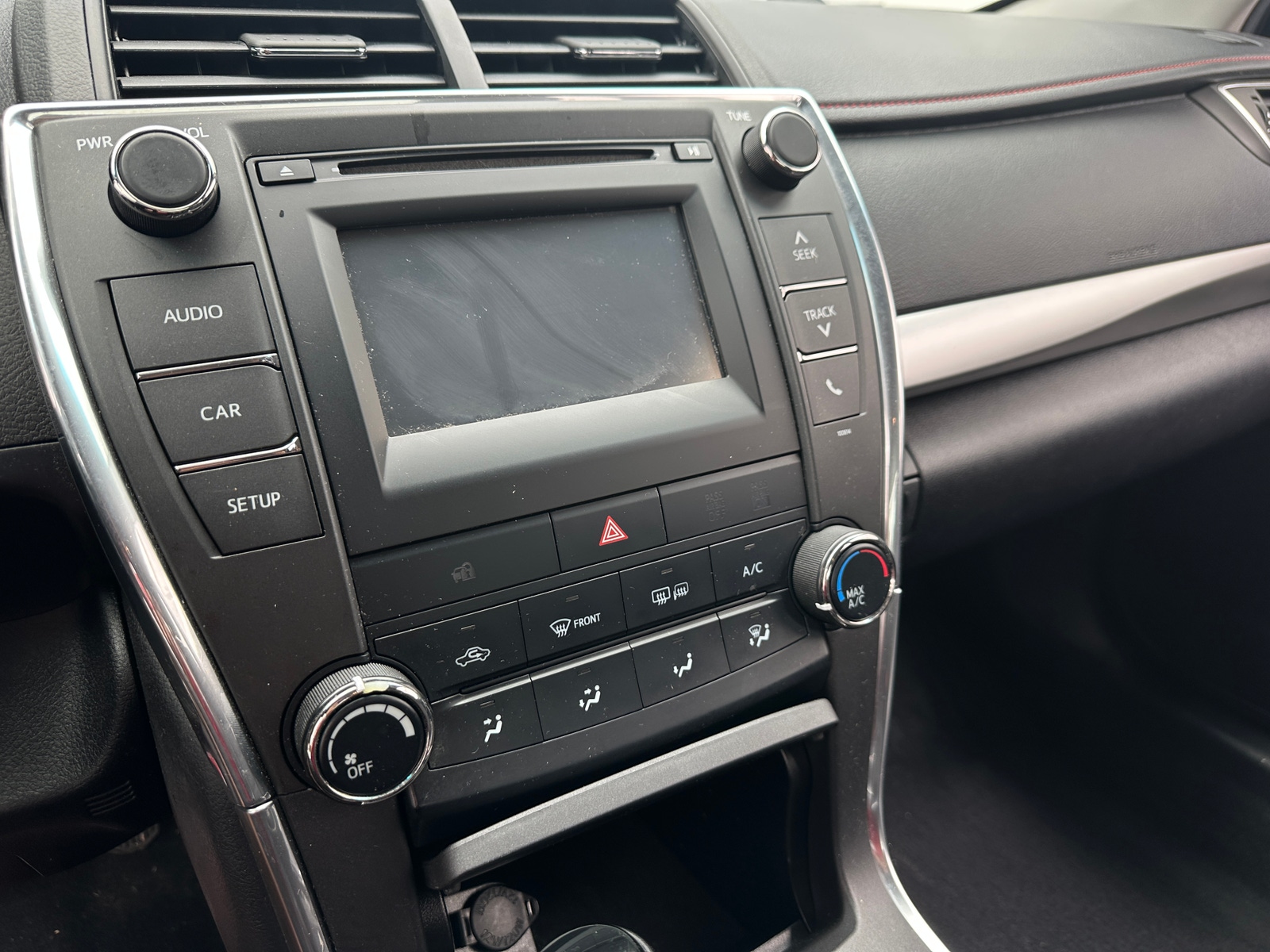 Thumbnail: 2017 Toyota Camry - 4