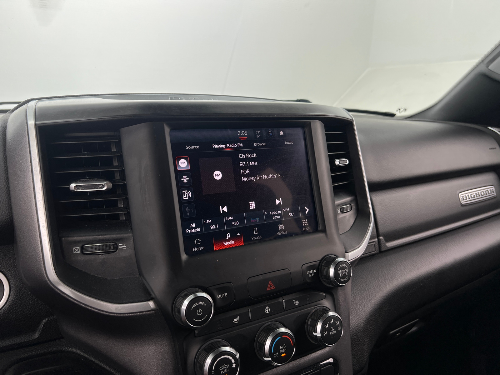 Thumbnail: 2023 RAM 1500 - 4