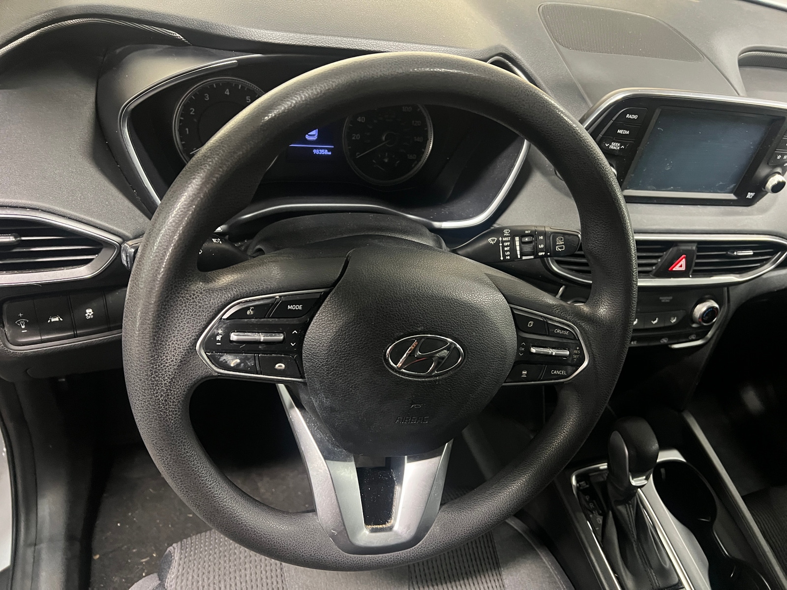Thumbnail: 2020 Hyundai Santa Fe - 5
