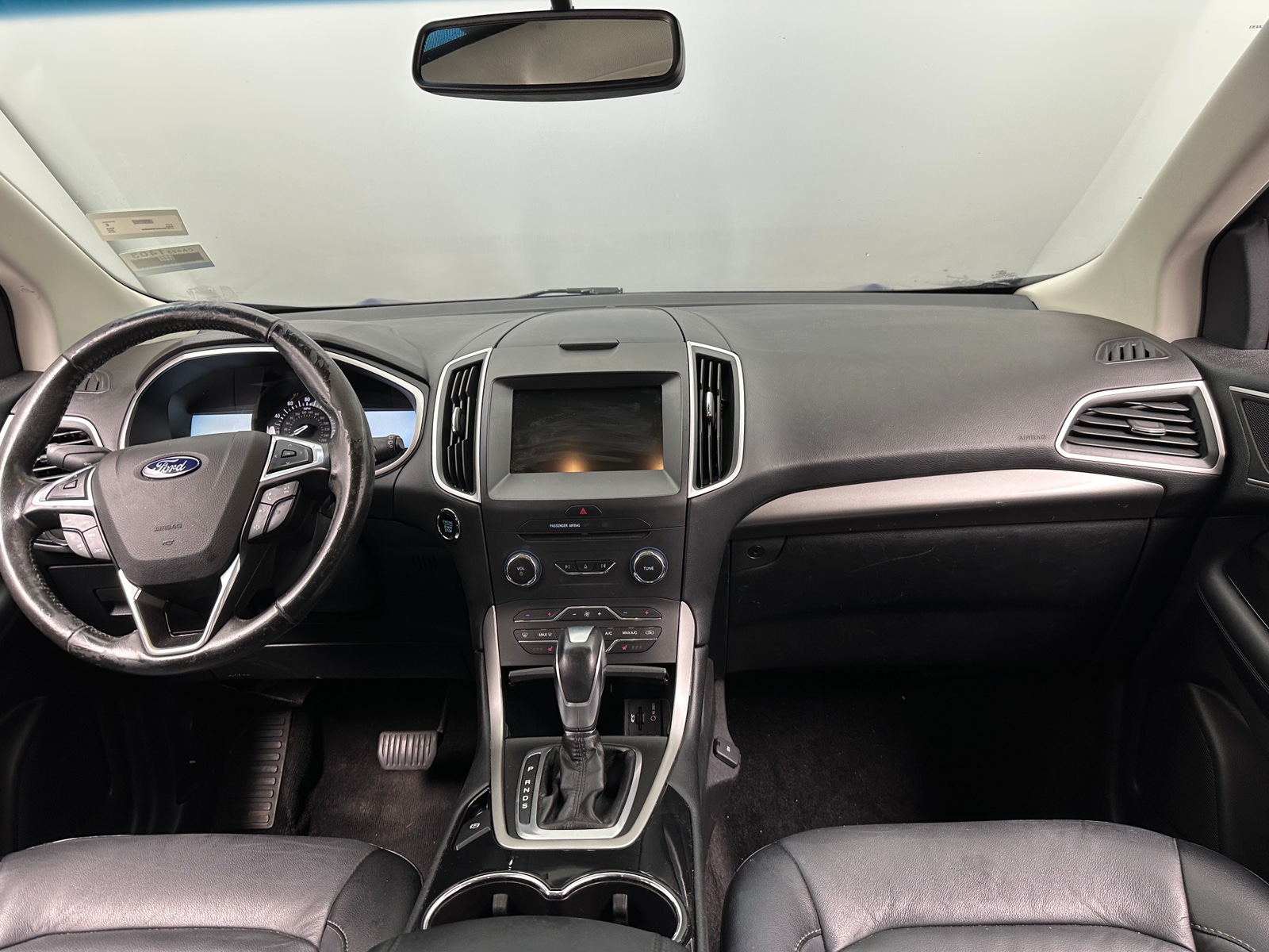 Thumbnail: 2015 Ford Edge - 2