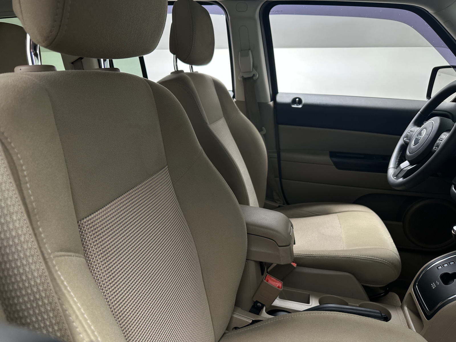 Thumbnail: 2016 Jeep Patriot - 2