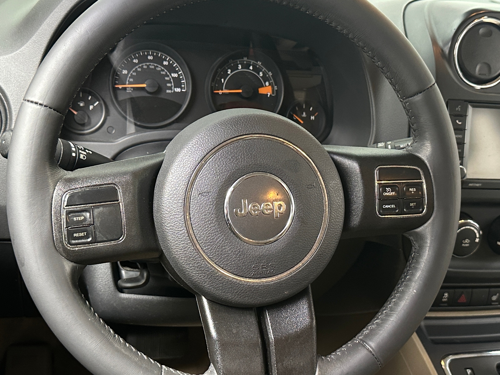 Thumbnail: 2016 Jeep Patriot - 5