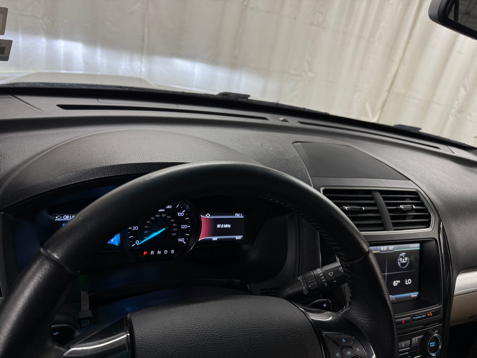 Thumbnail: 2016 Ford Explorer - 3