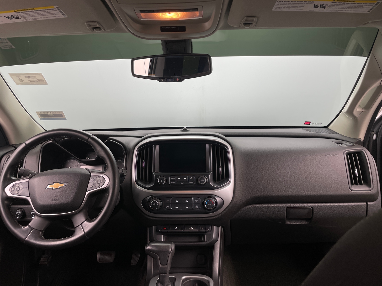 Thumbnail: 2018 Chevrolet Colorado - 3