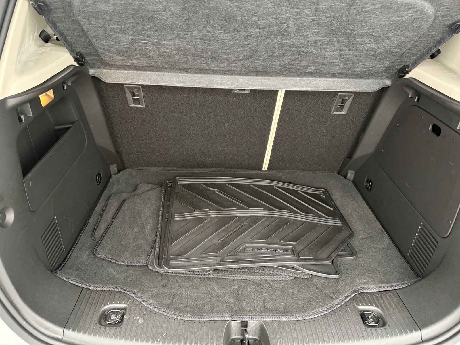 Thumbnail: 2019 Buick Encore - 6