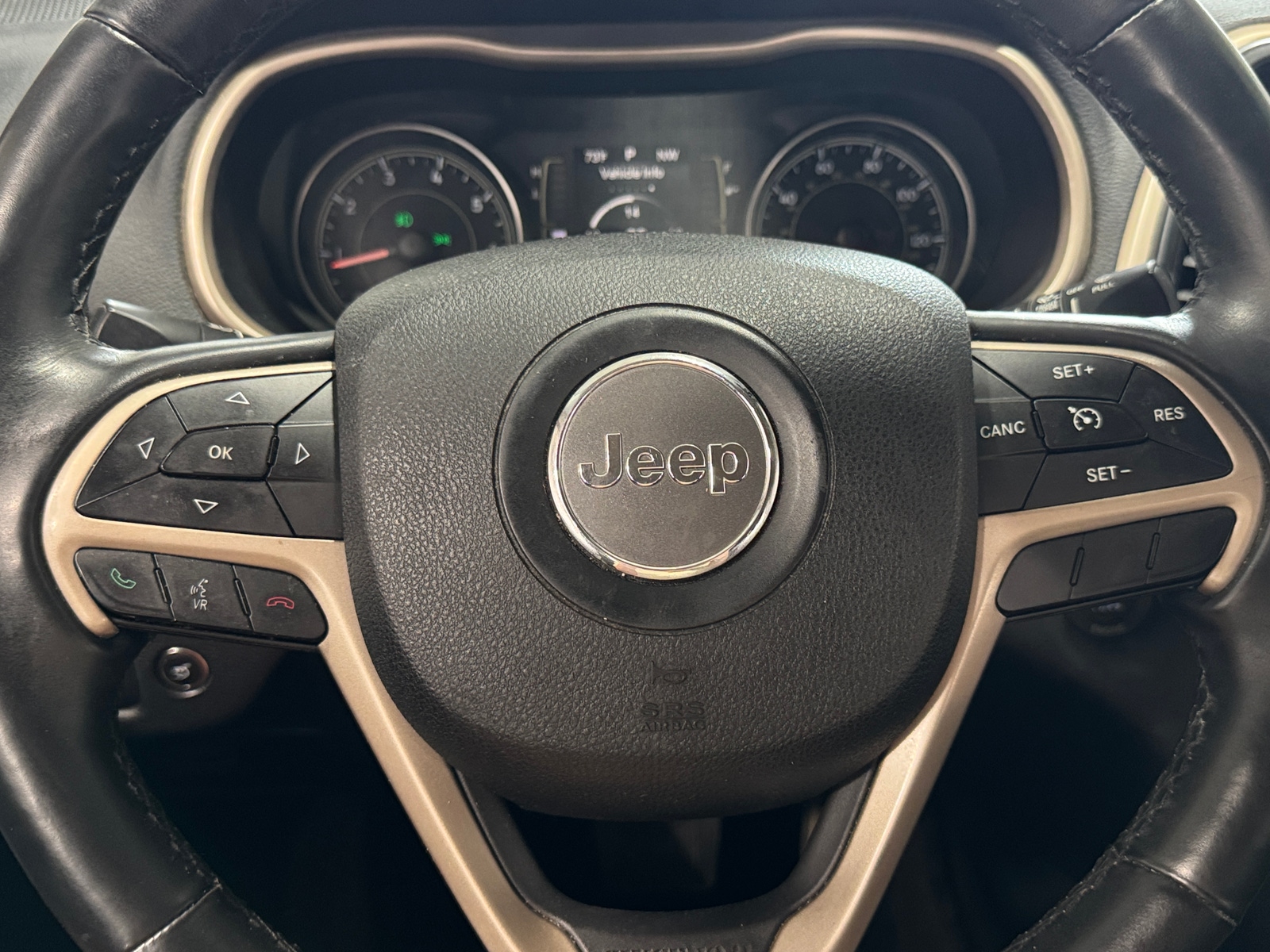 Thumbnail: 2014 Jeep Cherokee - 5
