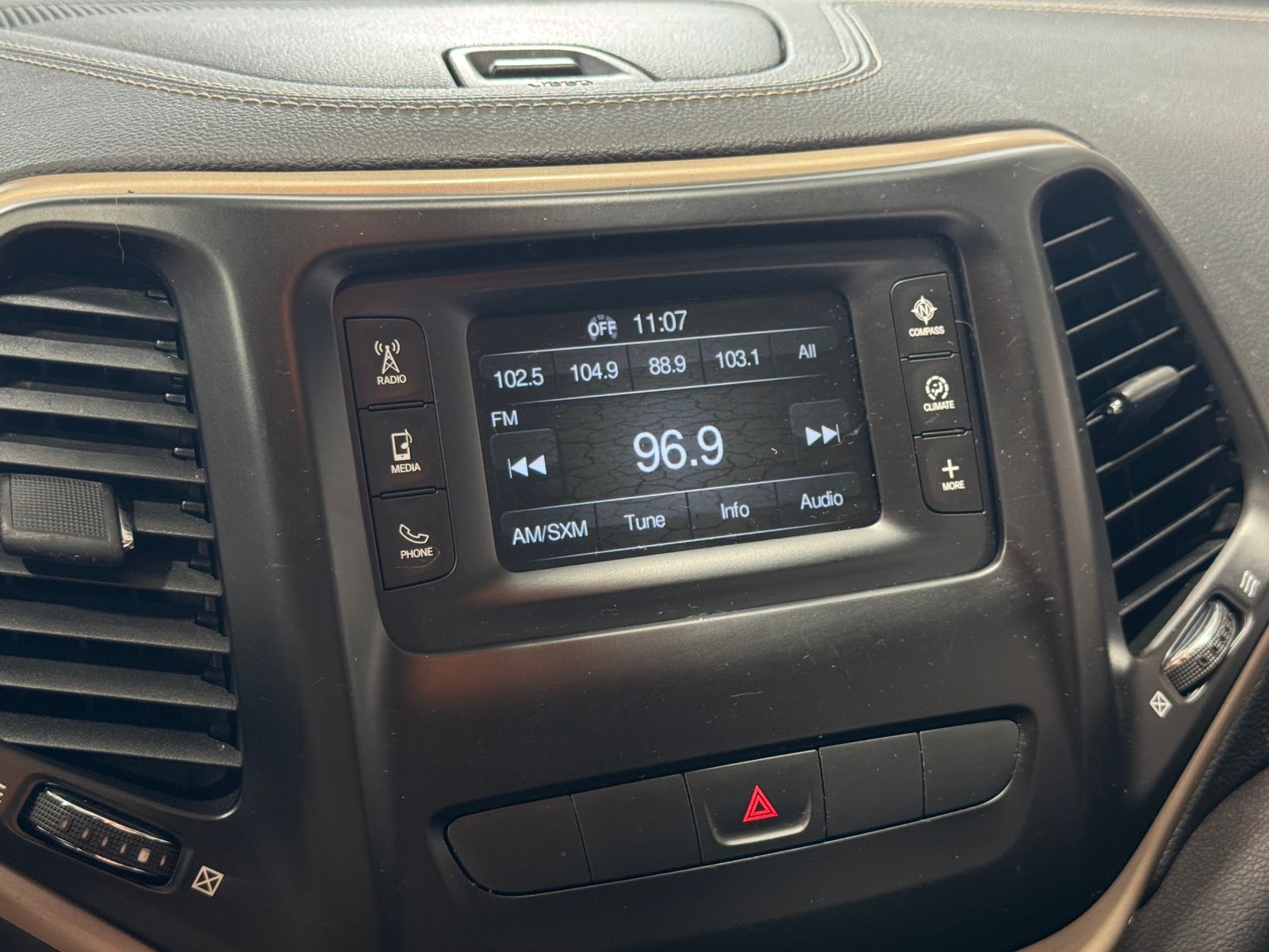 Thumbnail: 2014 Jeep Cherokee - 4
